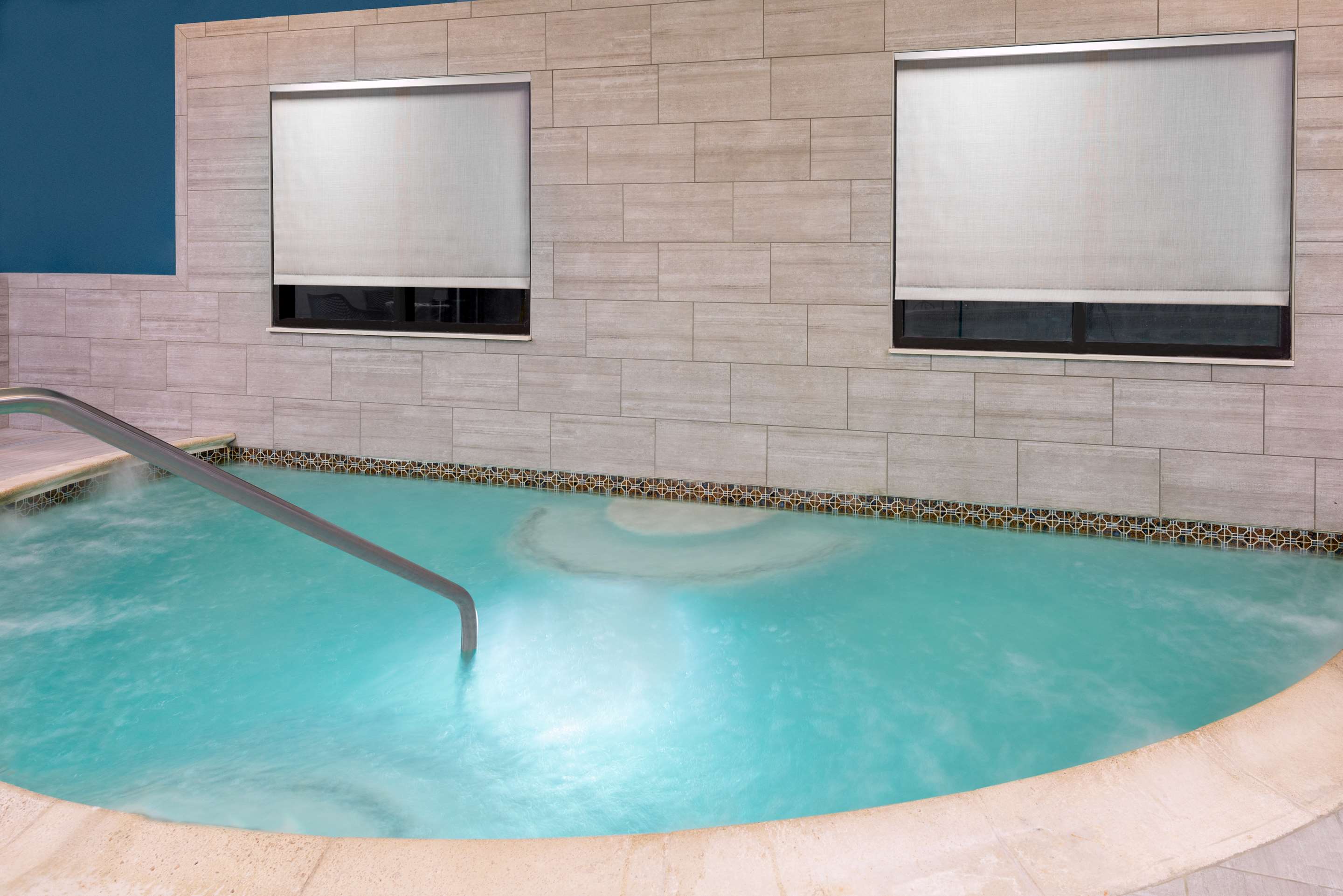 Recreational Facility | Hampton Inn Coventry - Warwick Area