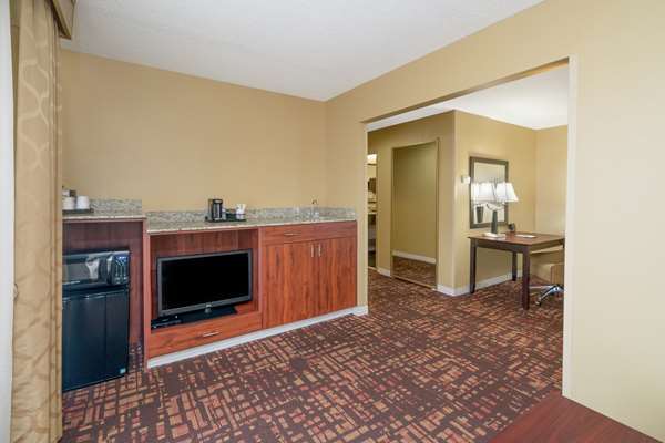  - Hampton Inn Corydon - I-64, Exit 105
