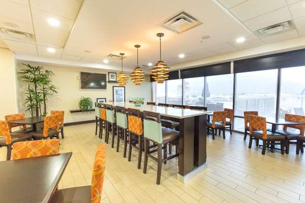 Amenities - Hampton Inn Daytona Beach