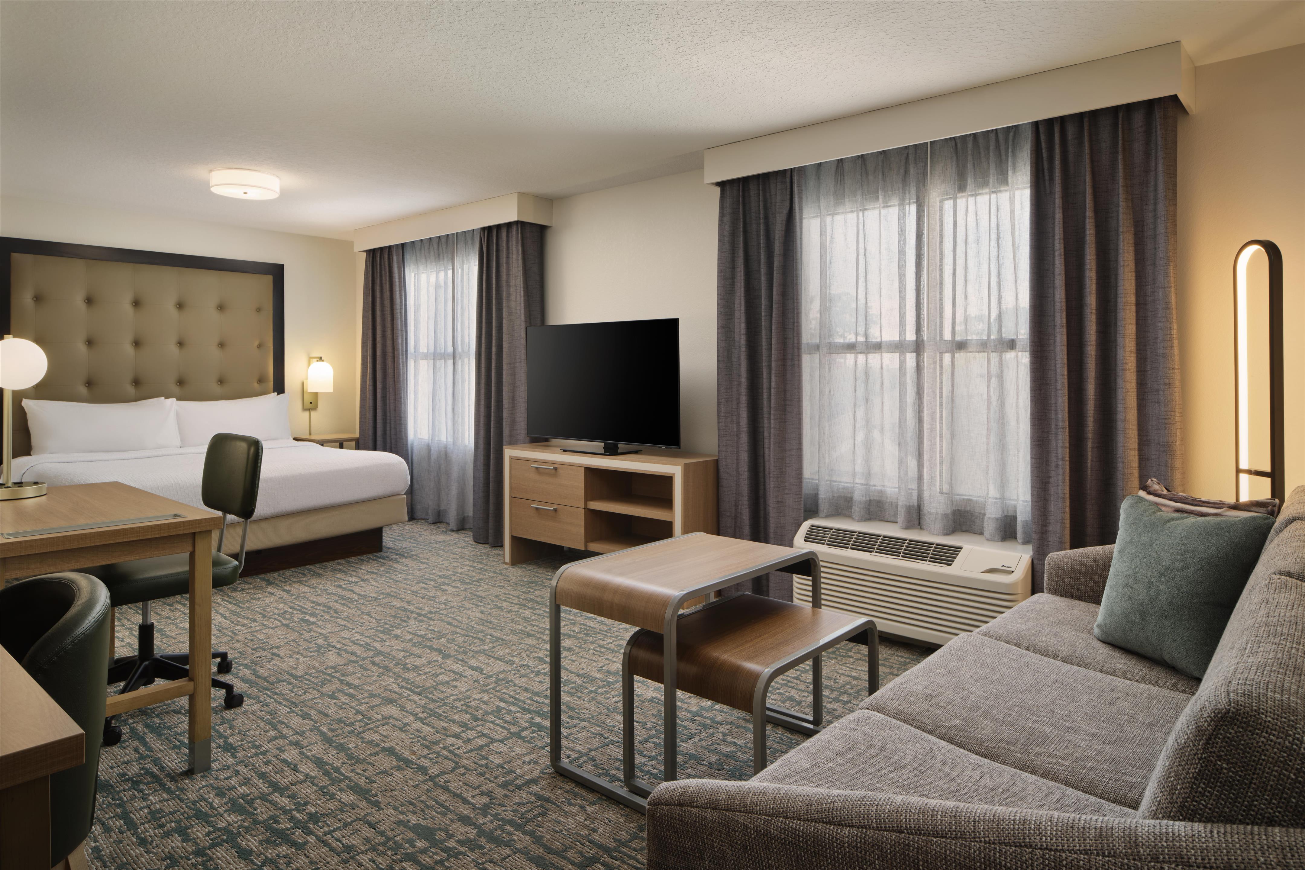 Guest room