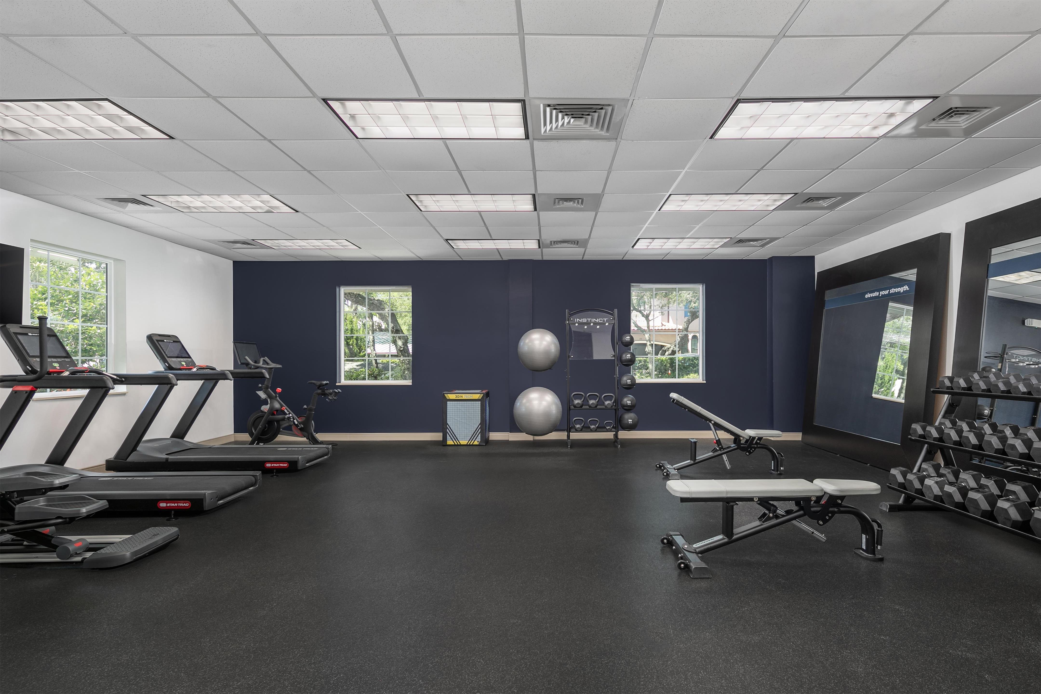 Health club fitness center gym | Hampton Inn New Smyrna Beach