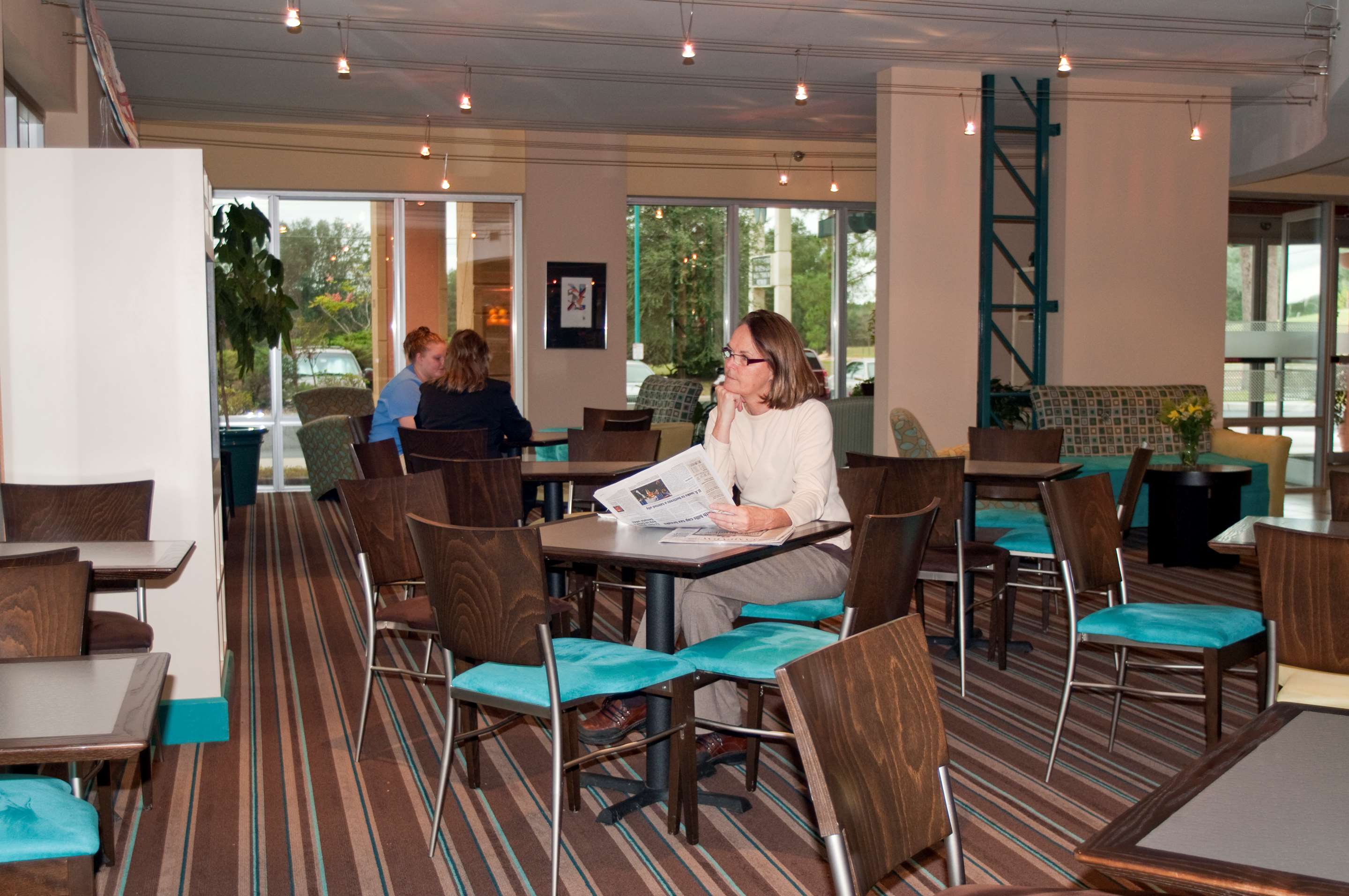 Restaurant | Hampton Inn Brooksville Dade