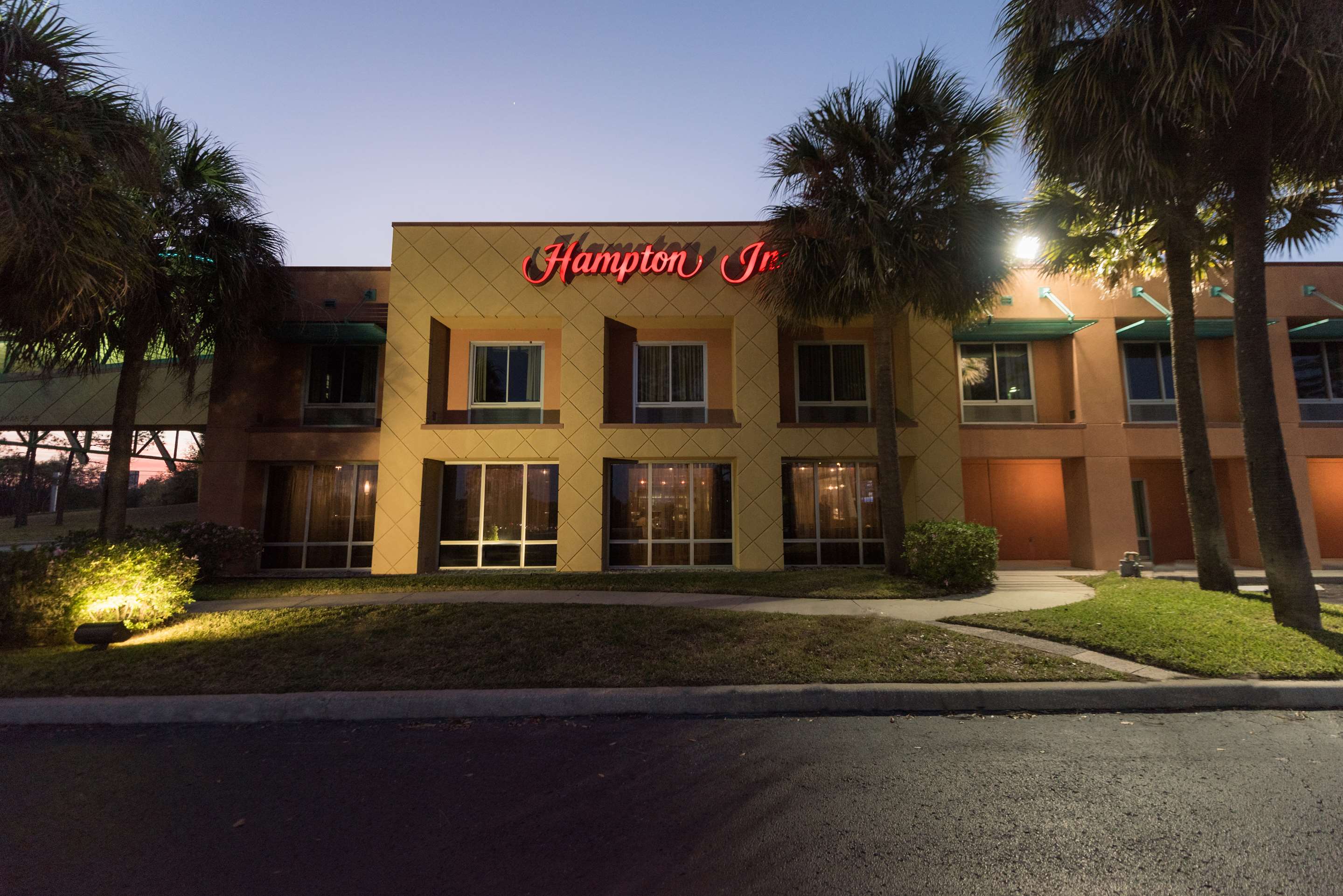 Exterior | Hampton Inn Brooksville Dade