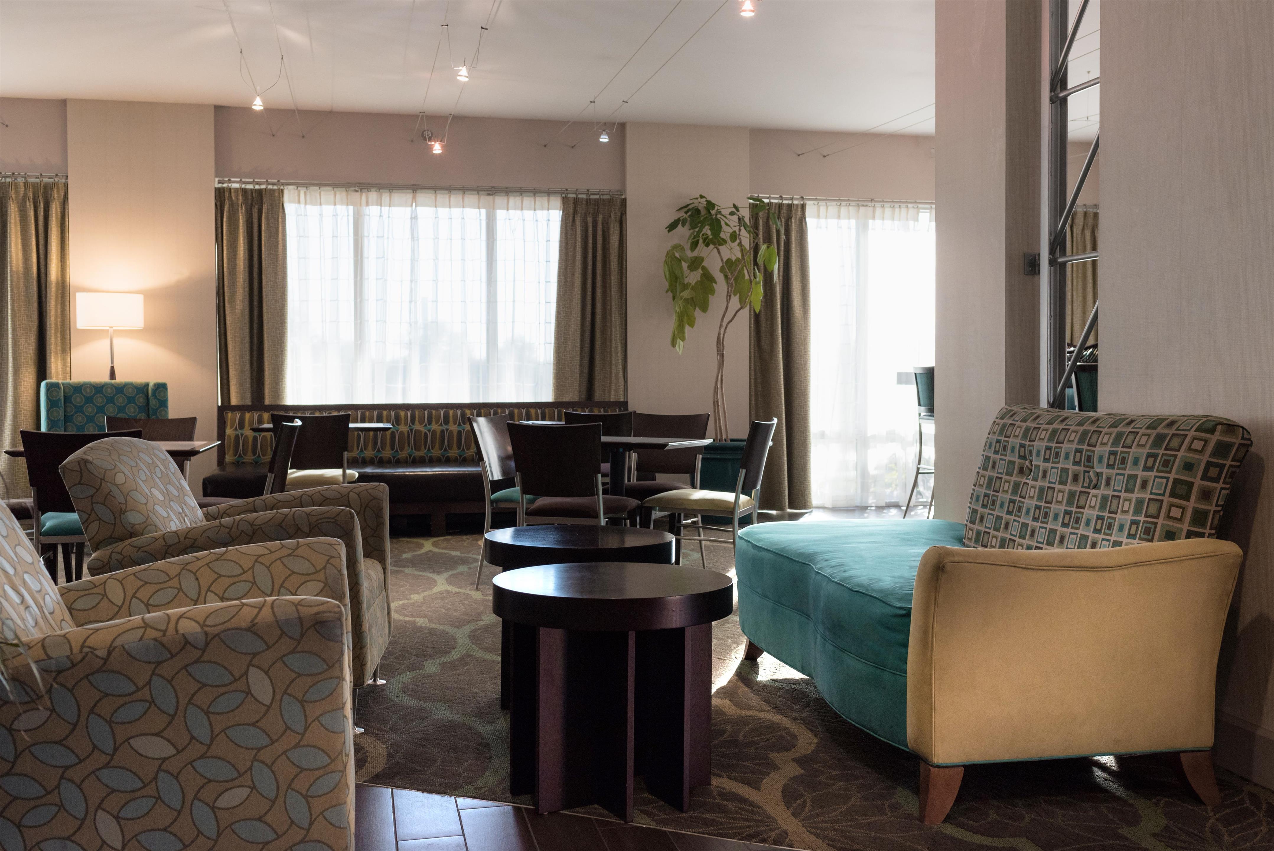Reception | Hampton Inn Brooksville Dade