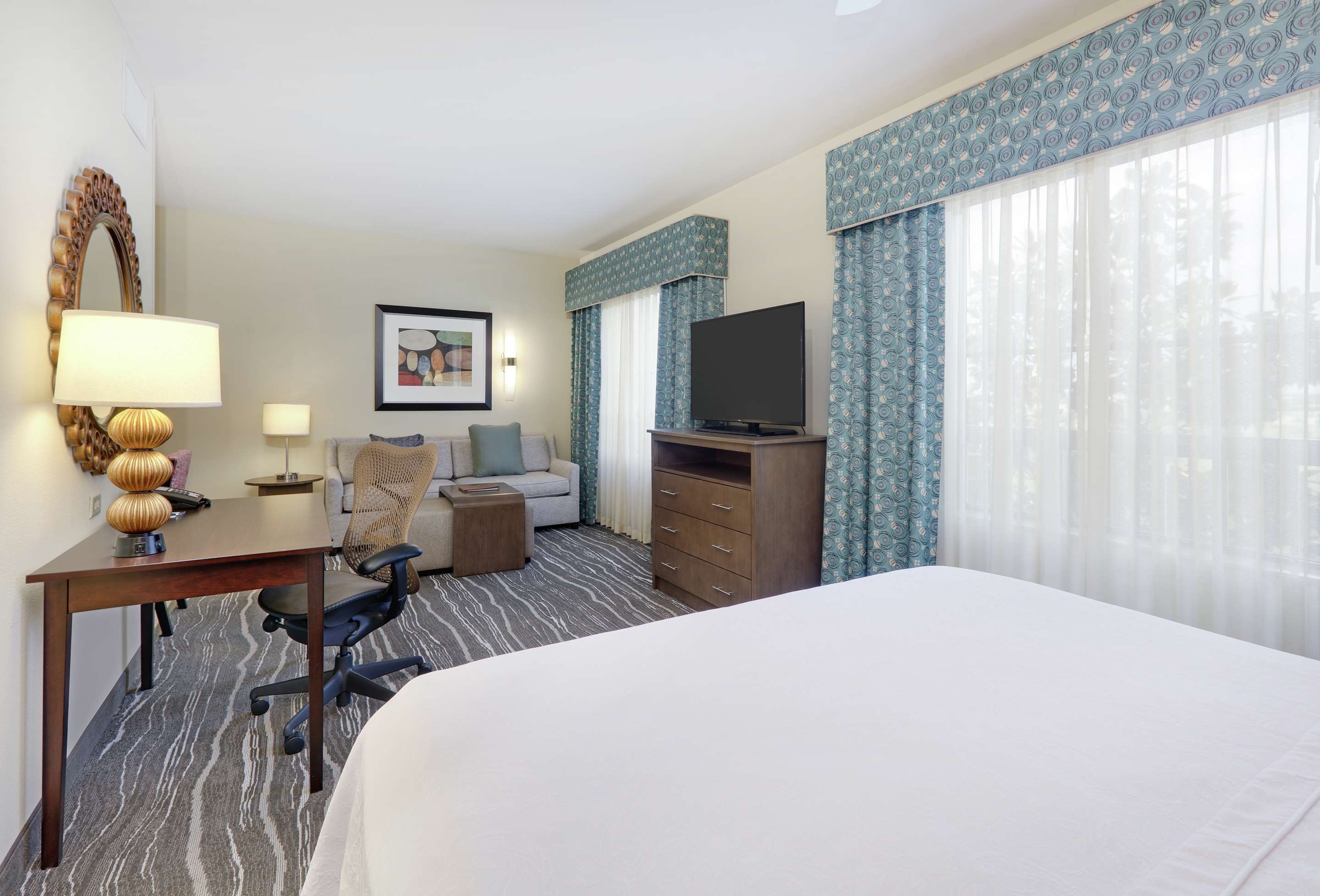 Guest room