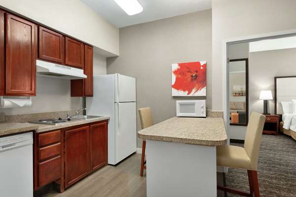 - Homewood Suites by Hilton UT Arlington - I-30, Exits 29 & 30