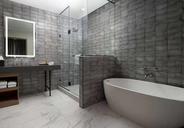  - Highland Dallas Hotel