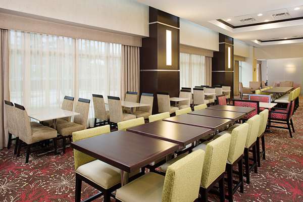 Amenities - Homewood Suites by Hilton Downtown Dallas - I-35, Exit 428C
