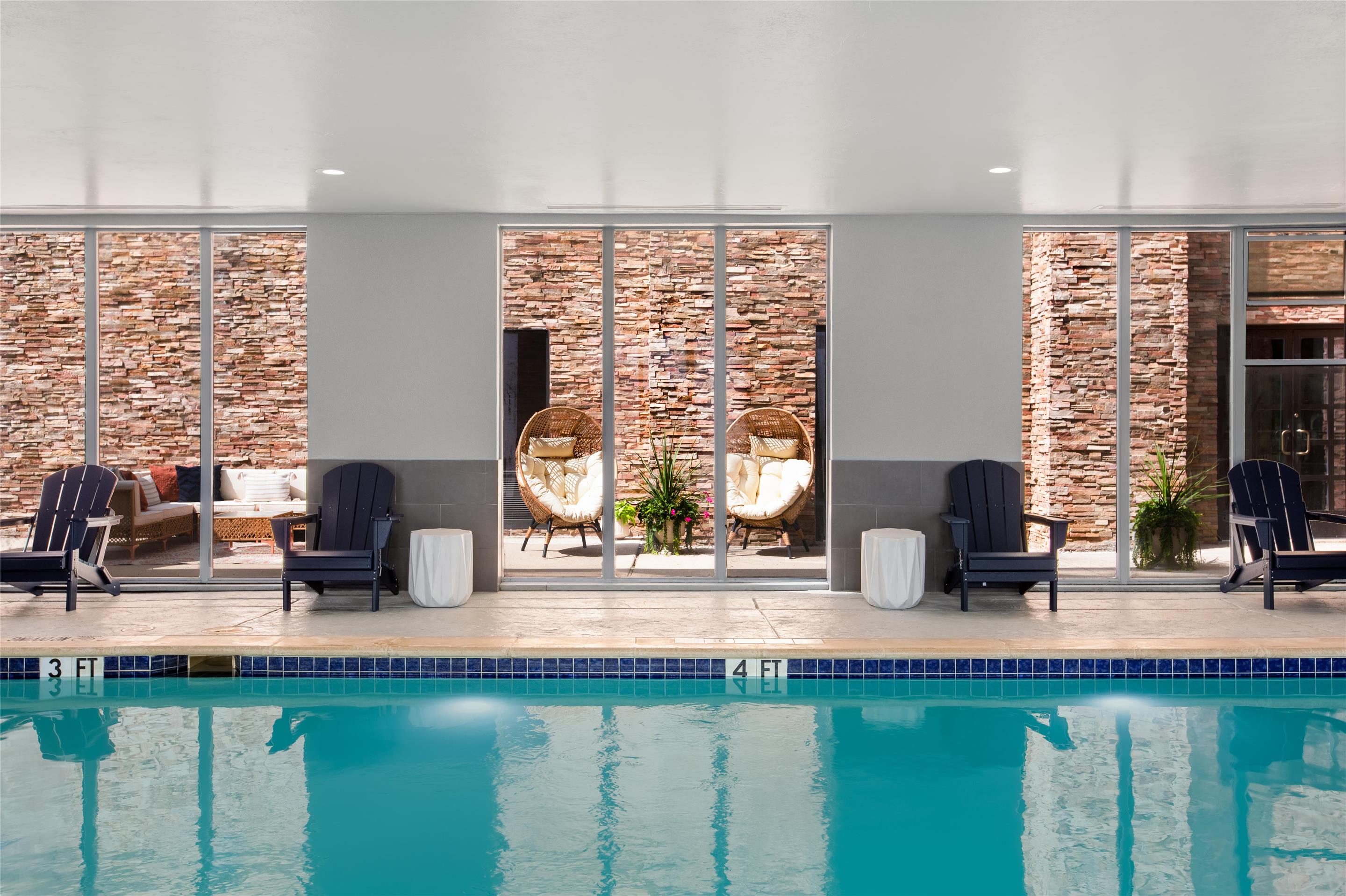 Pool | Hampton Inn & Suites Dallas Arlington N Entertainment Dist.