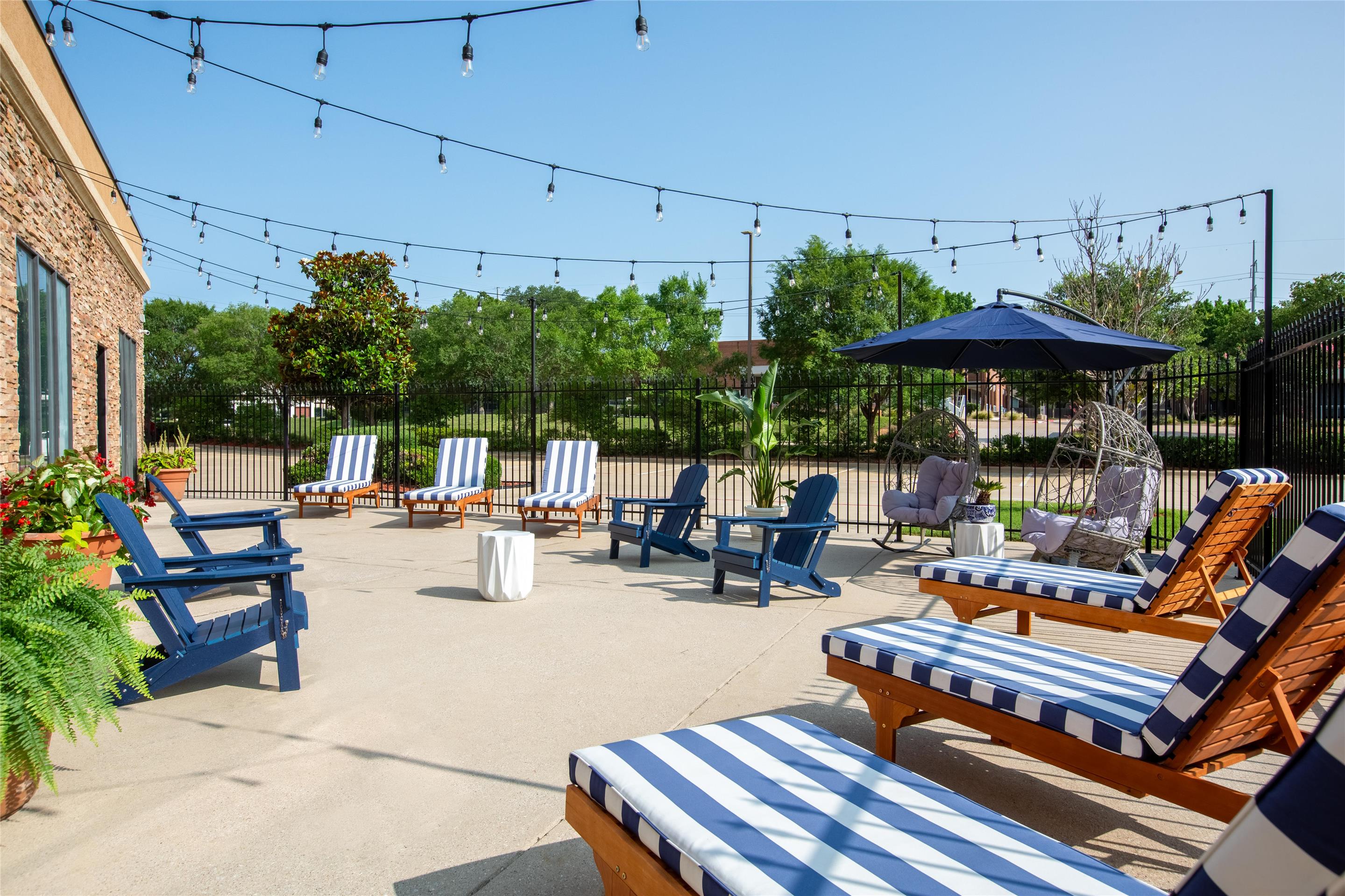 Exterior | Hampton Inn & Suites Dallas Arlington N Entertainment Dist.