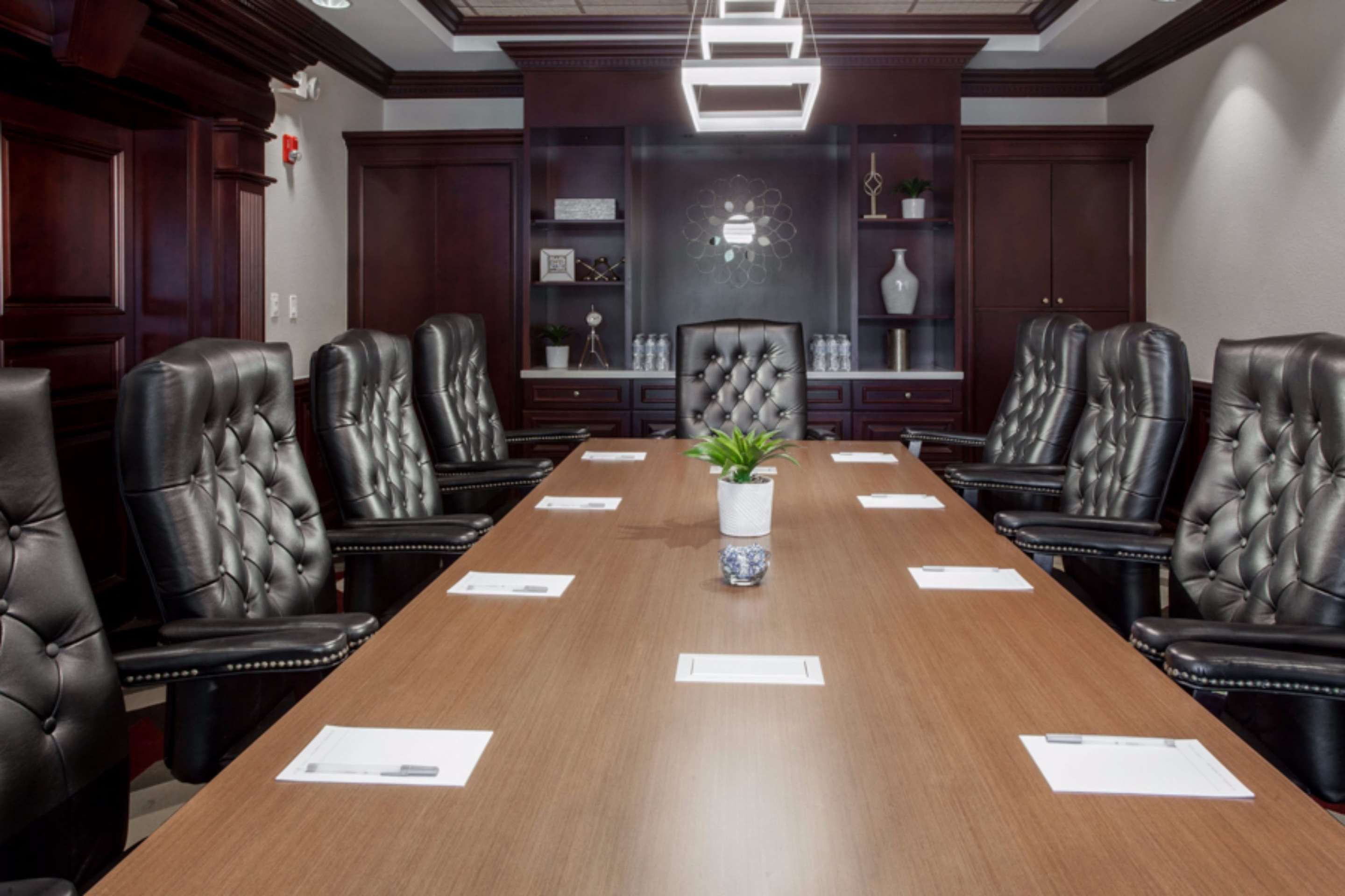 Meeting Room | Hampton Inn & Suites Dallas-DFW Airport North-Grapevine