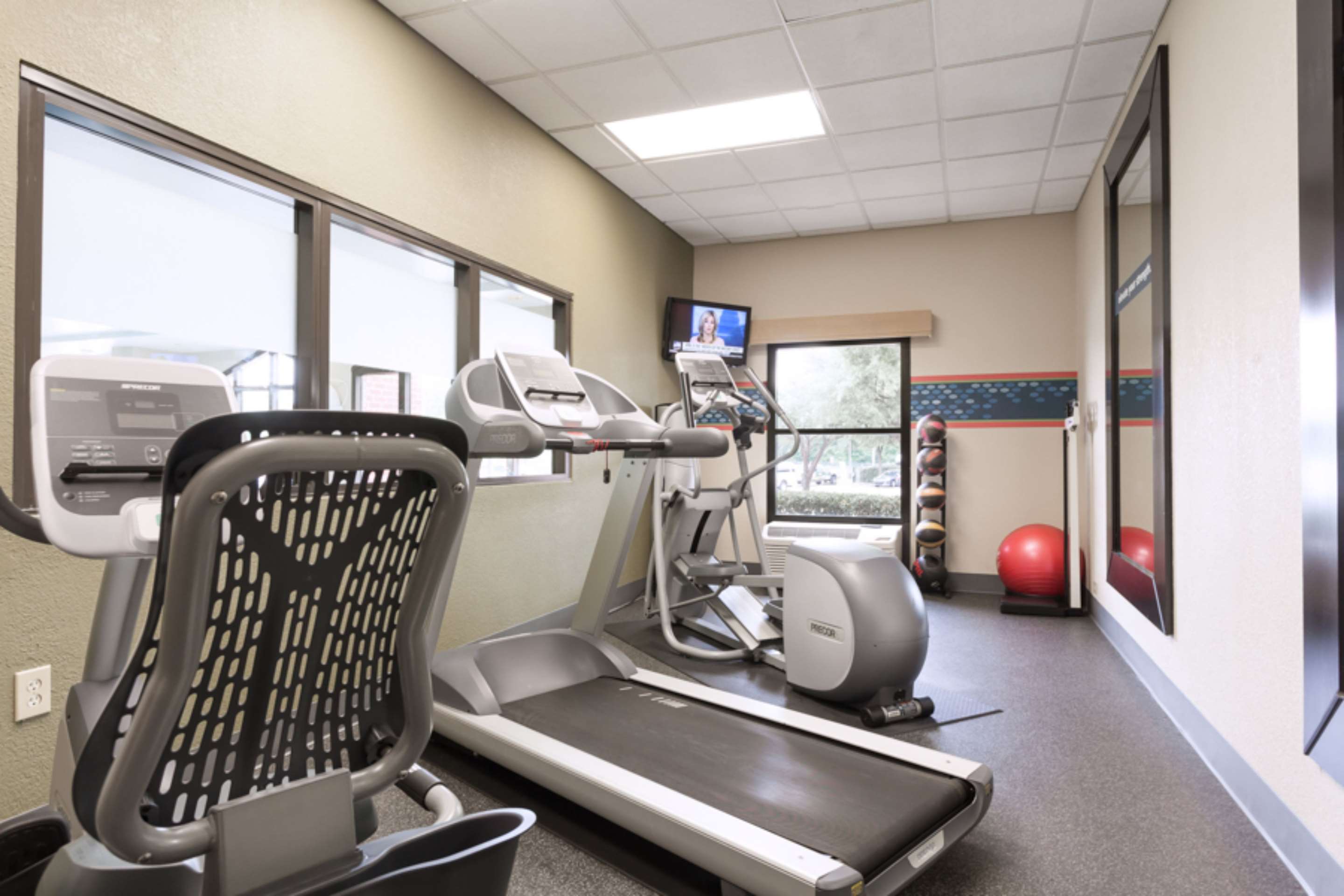Health club fitness center gym | Hampton Inn & Suites Dallas-DFW Airport North-Grapevine