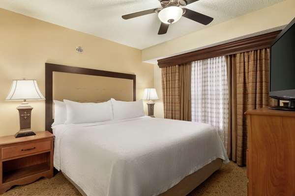  - Homewood Suites by Hilton Park Central Dallas