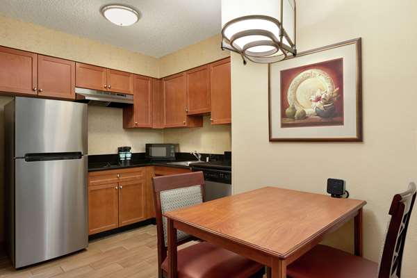  - Homewood Suites by Hilton Park Central Dallas
