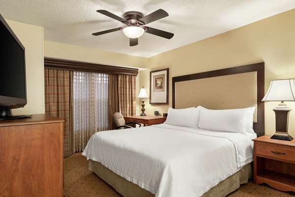  - Homewood Suites by Hilton Park Central Dallas