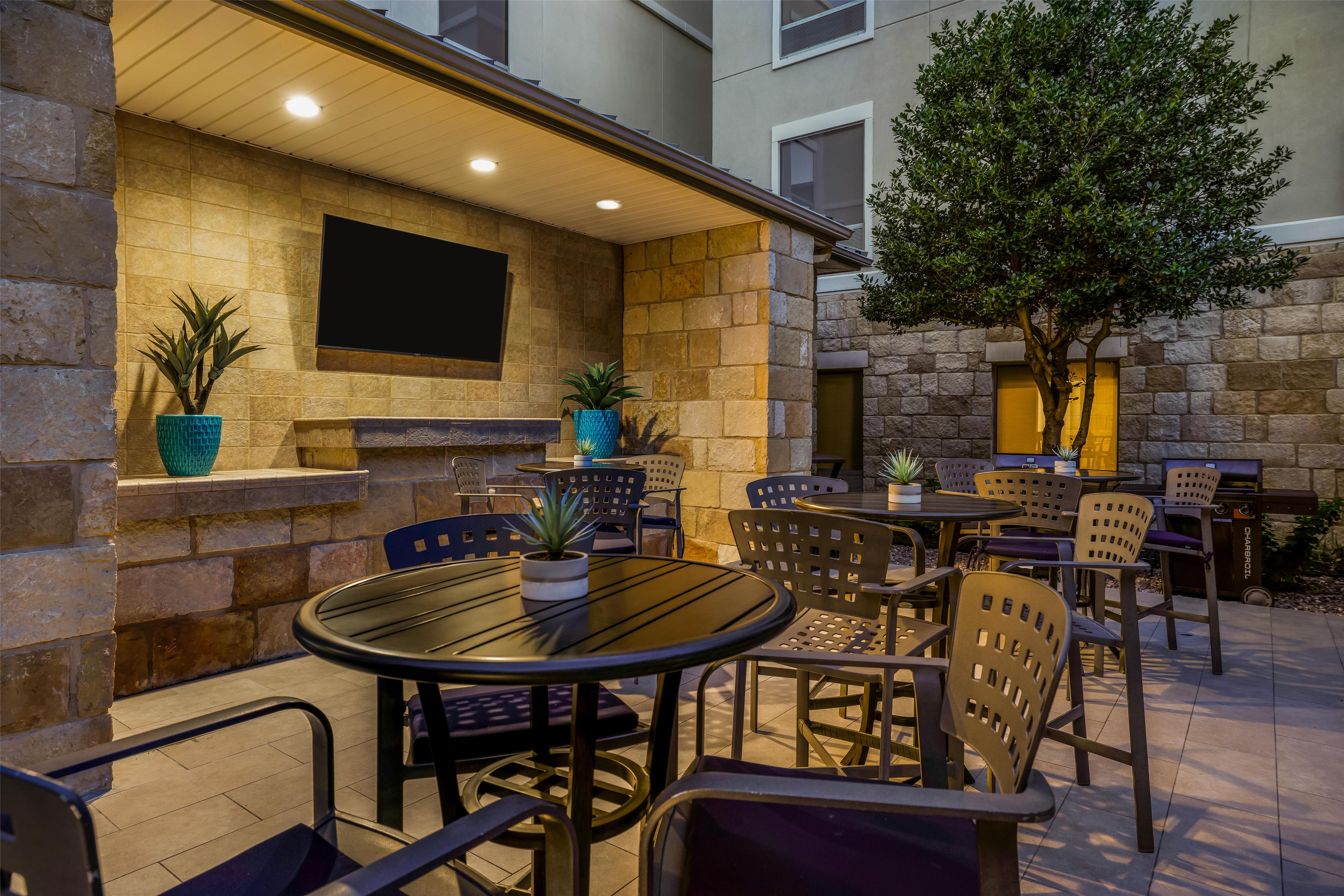 Exterior | Homewood Suites by Hilton Dallas-Frisco