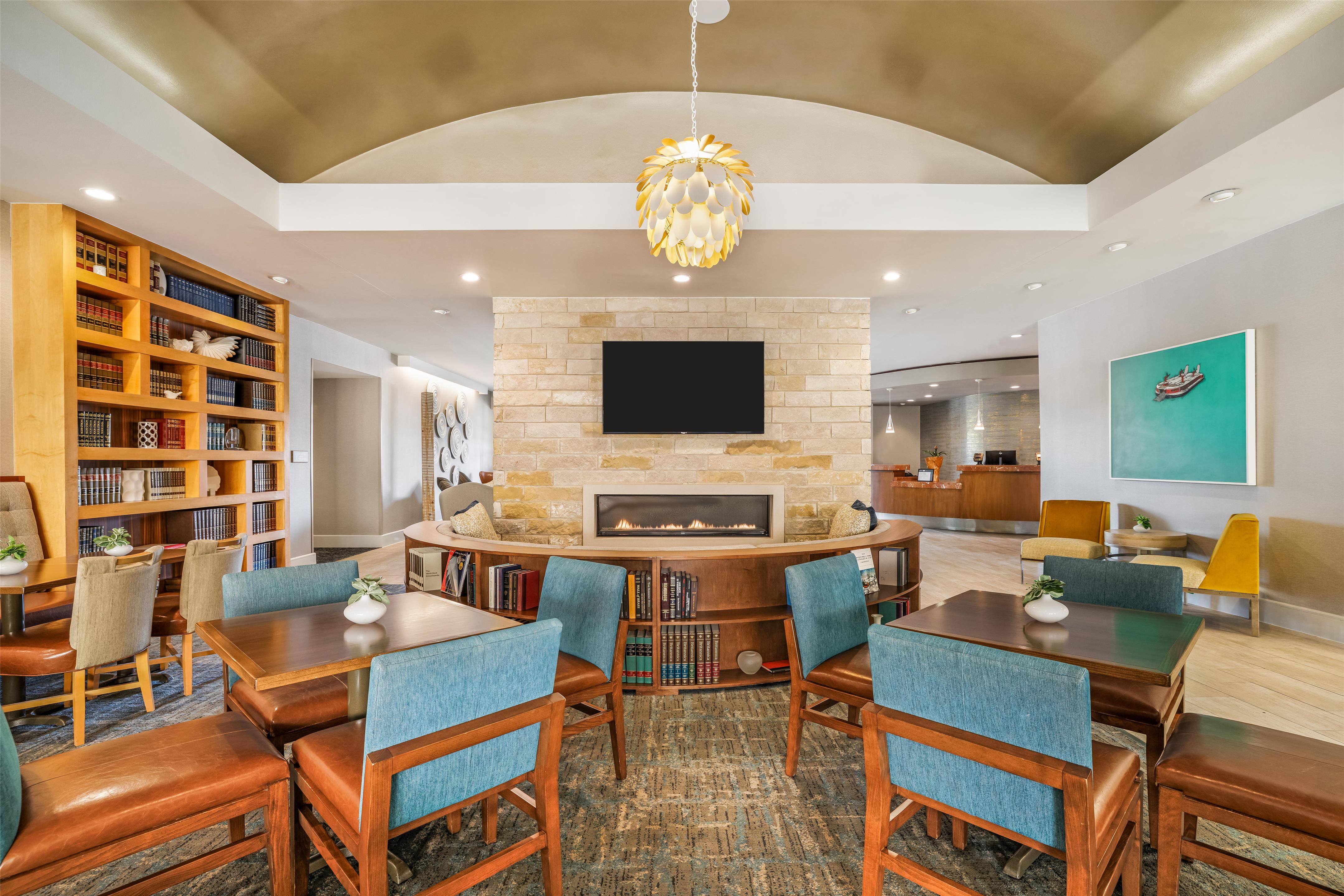 Lobby | Homewood Suites by Hilton Dallas-Frisco
