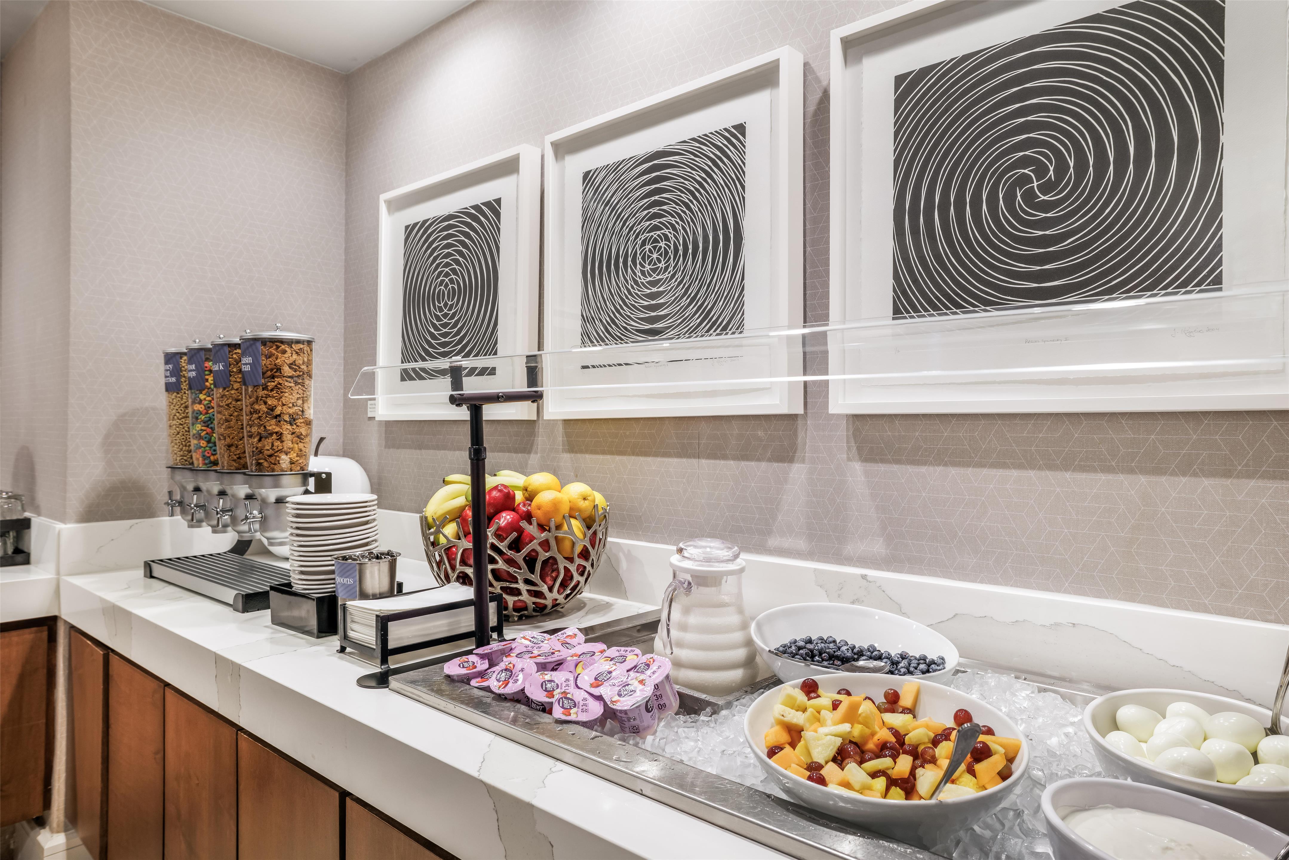 Breakfast Area | Homewood Suites by Hilton Dallas-Frisco