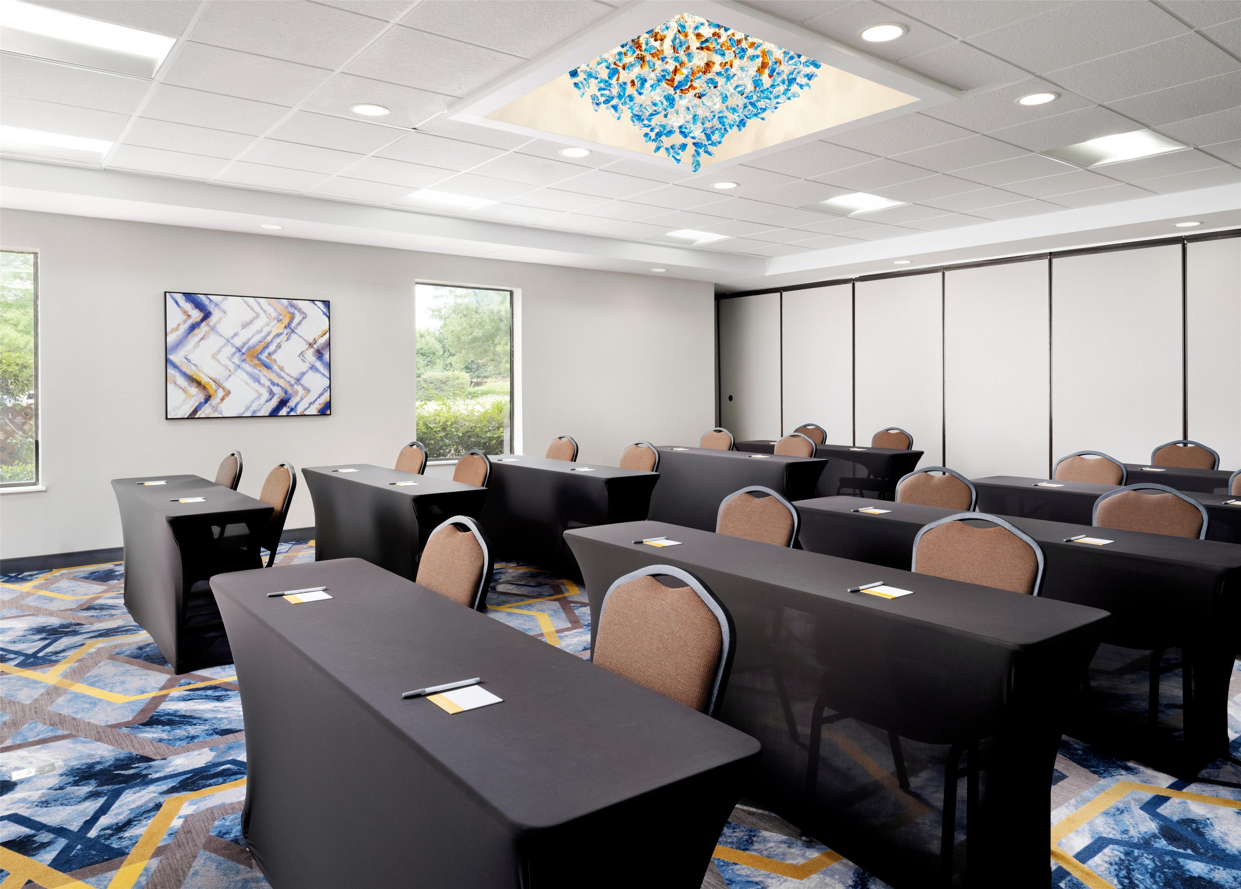 Meeting Room | Hampton Inn & Suites Dallas-DFW ARPT W-SH 183 Hurst