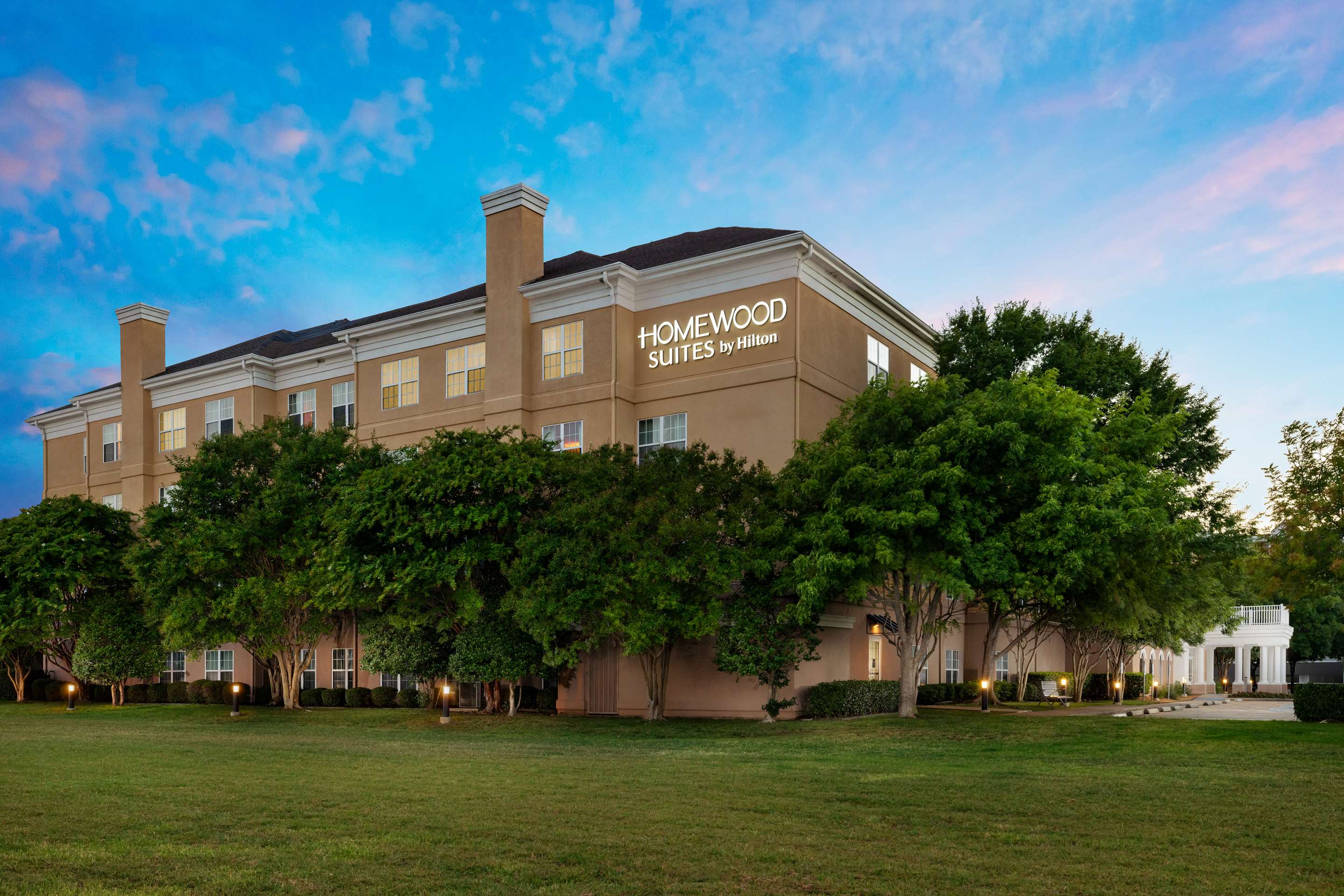 Exterior | Homewood Suites by Hilton Dallas-DFW Airport N-Grapevine