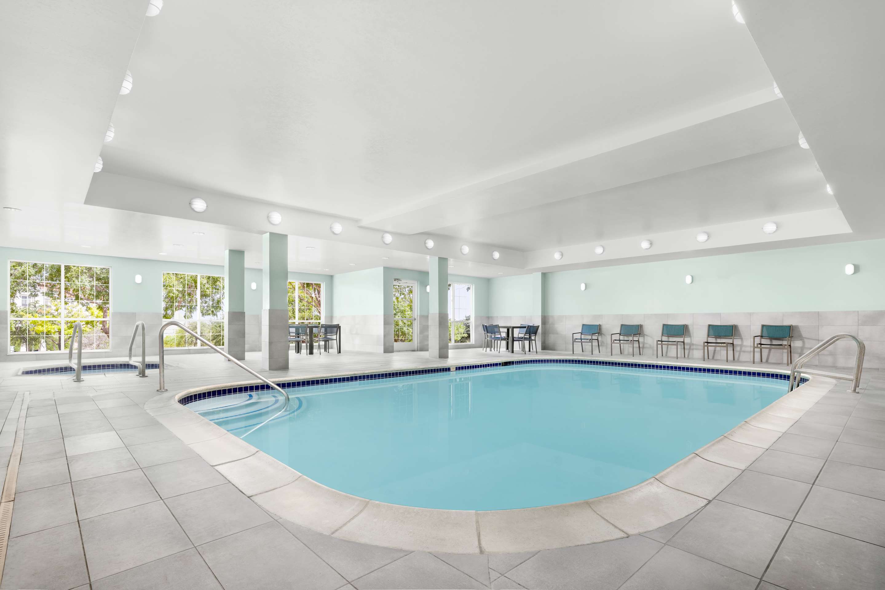 Pool | Homewood Suites by Hilton Dallas-DFW Airport N-Grapevine