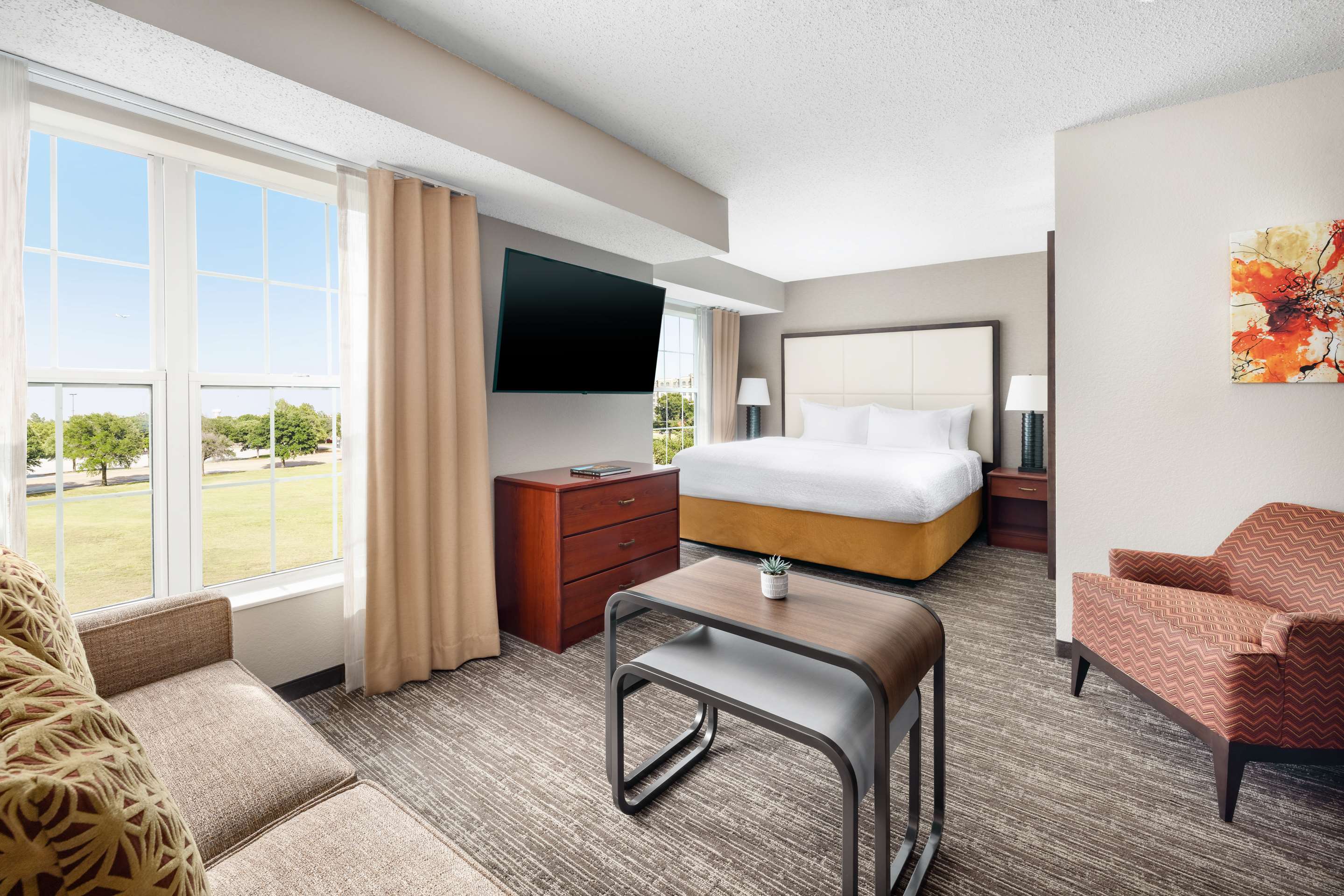 Guest room