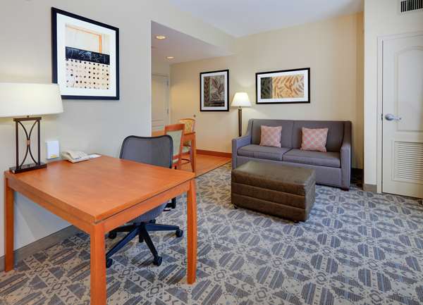  - Homewood Suites by Hilton DFW Airport North Irving