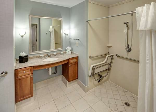  - Homewood Suites by Hilton DFW Airport North Irving