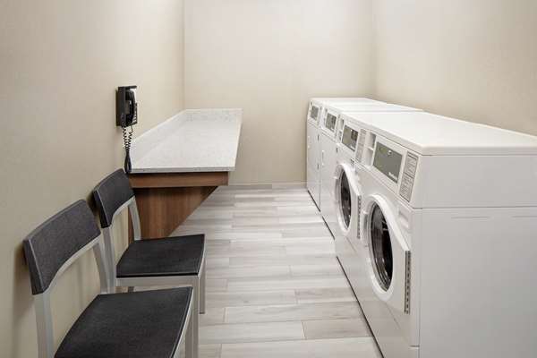  - Homewood Suites by Hilton Market Center Dallas - I-35, Exit 432A