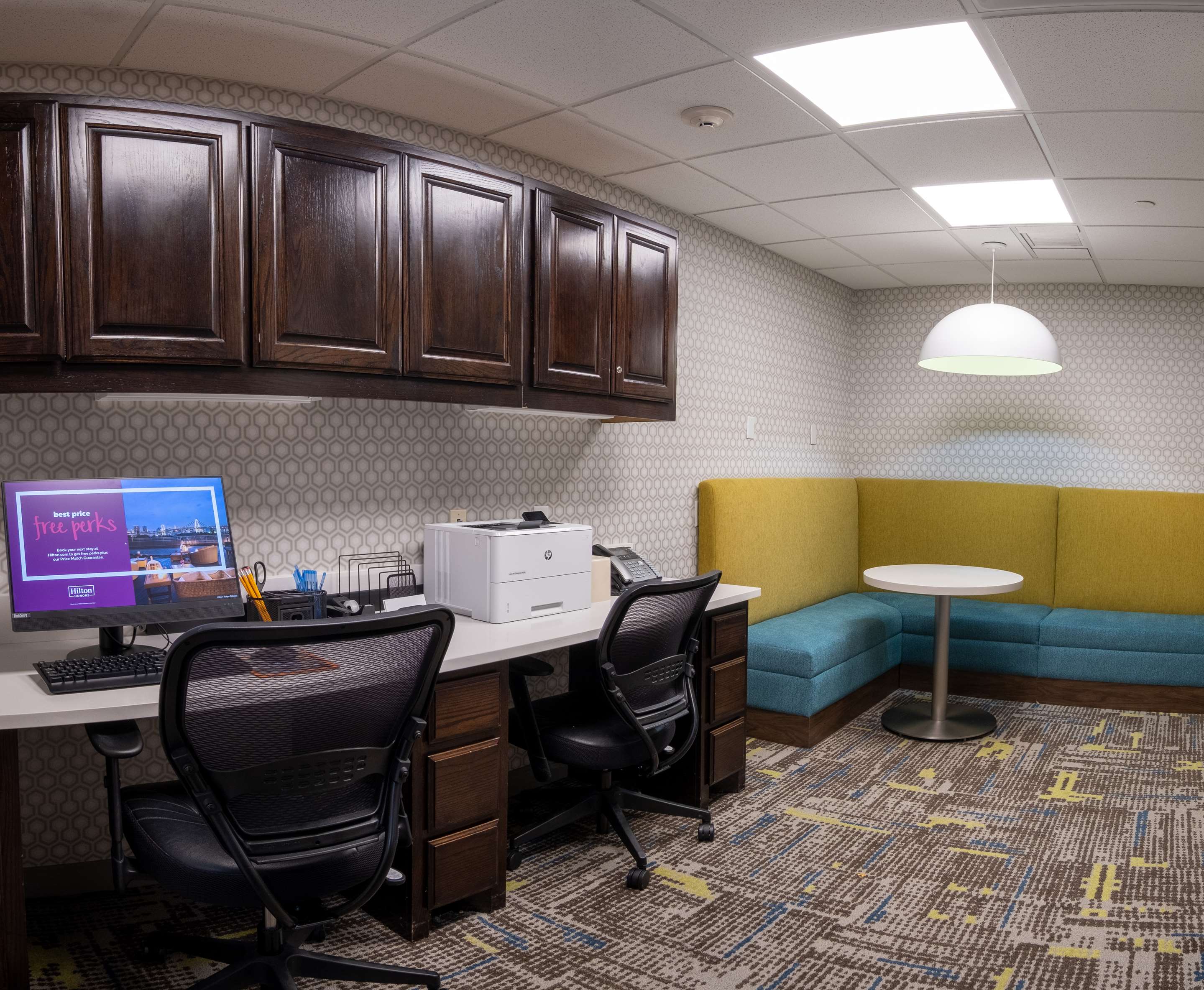 Business Center | Hampton Inn & Suites Dallas/Lewisville-Vista Ridge Mall, TX