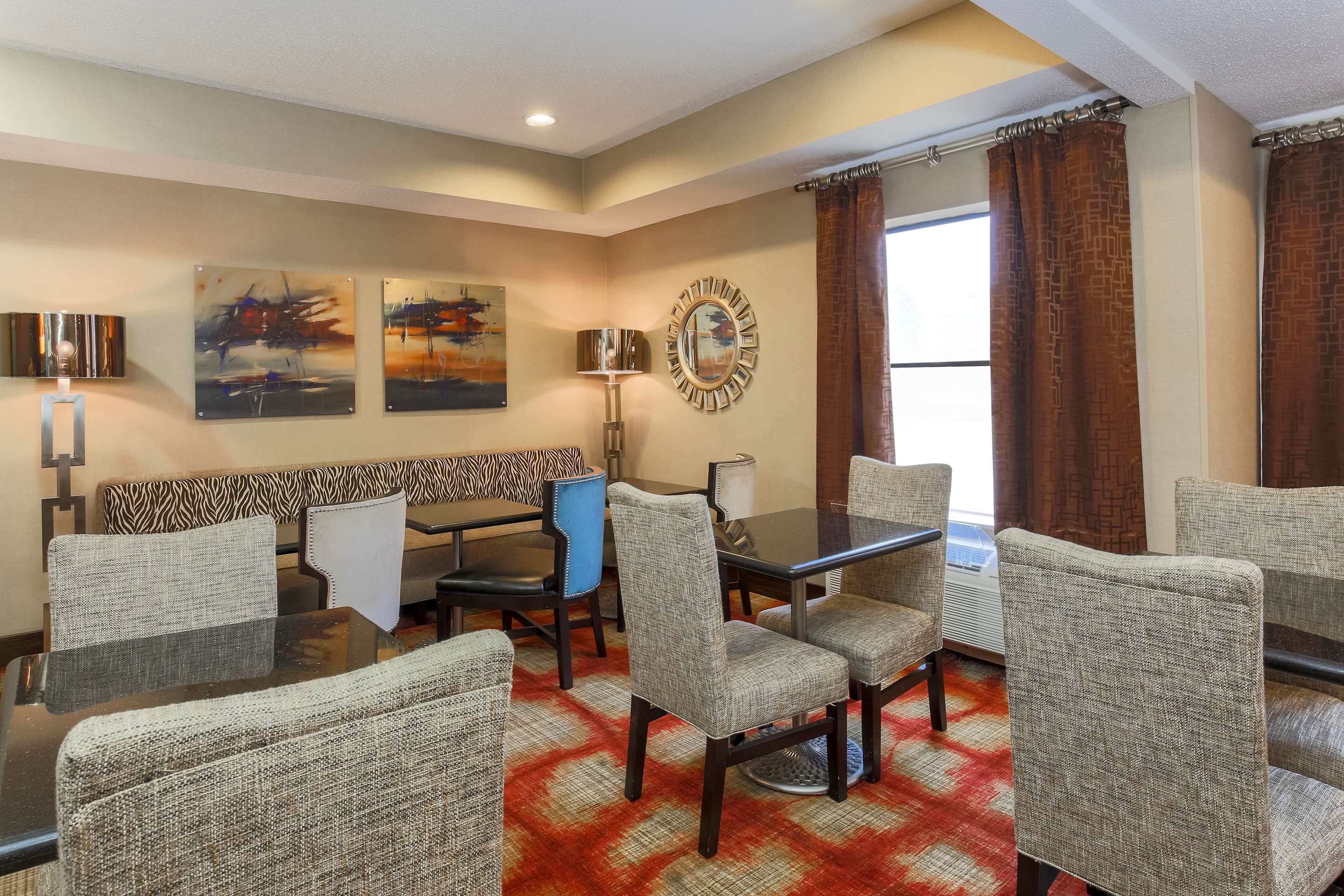 Restaurant | Hampton Inn Dayton/Fairborn