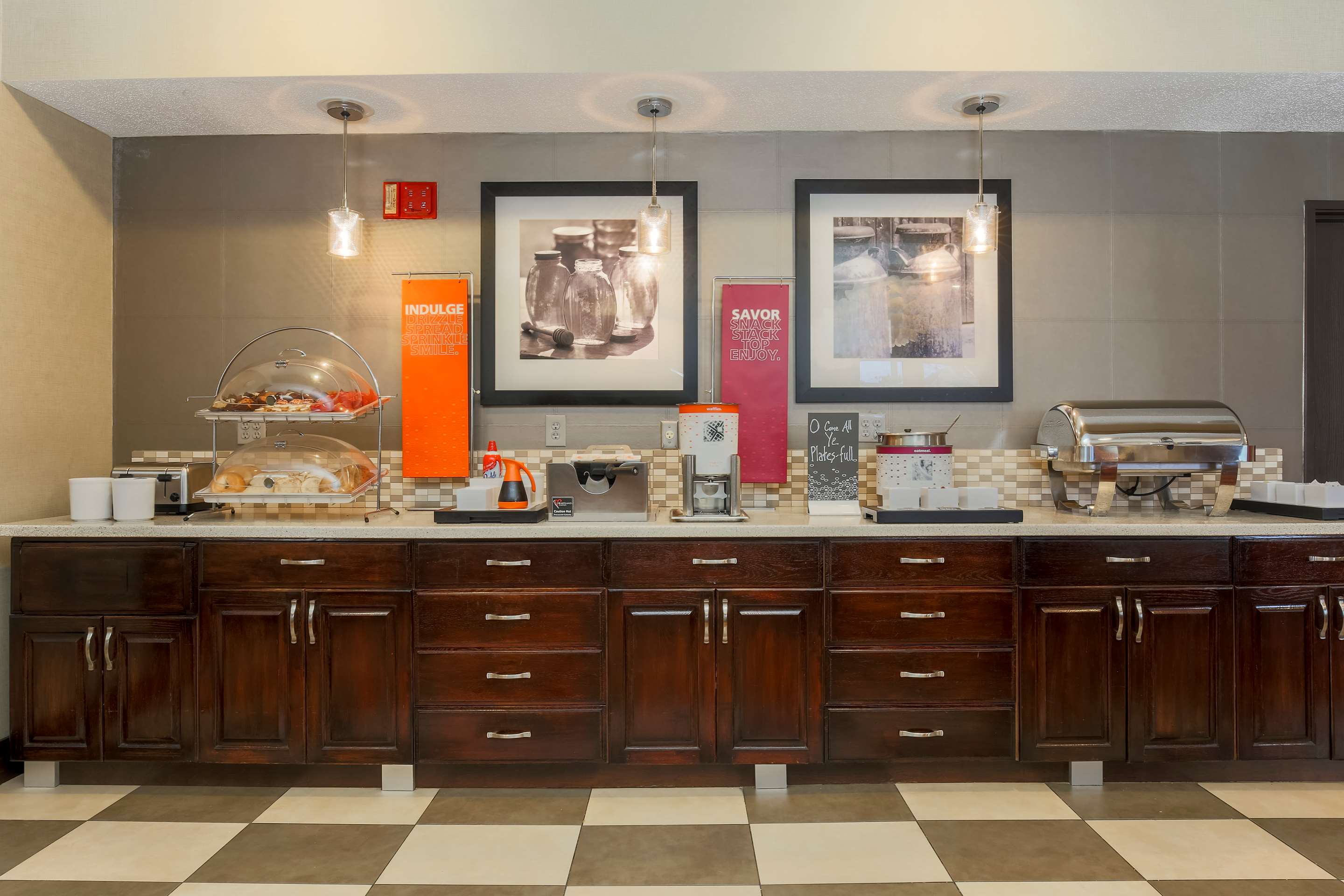 Restaurant | Hampton Inn Dayton/Fairborn