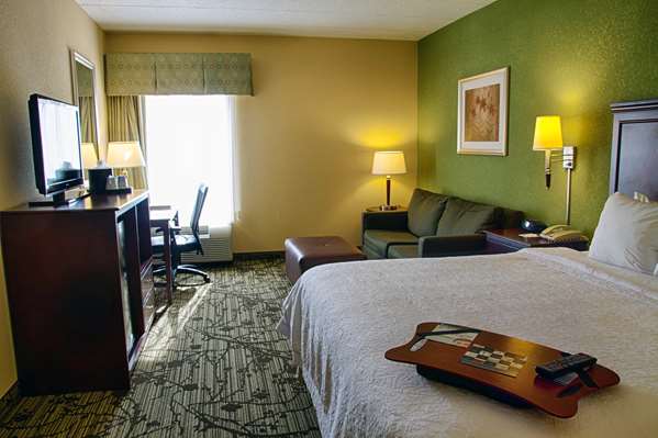  - Hampton Inn Huber Heights - I-70, Exit 36