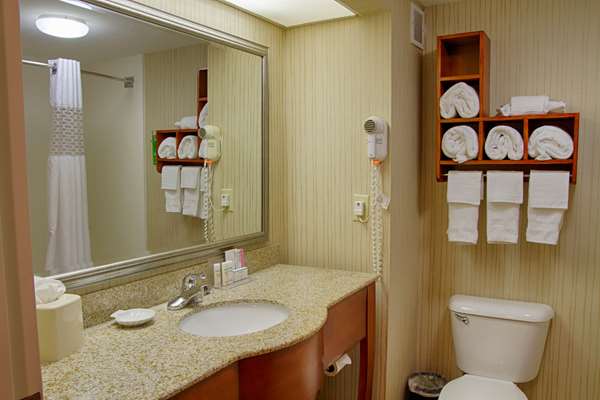  - Hampton Inn Huber Heights - I-70, Exit 36