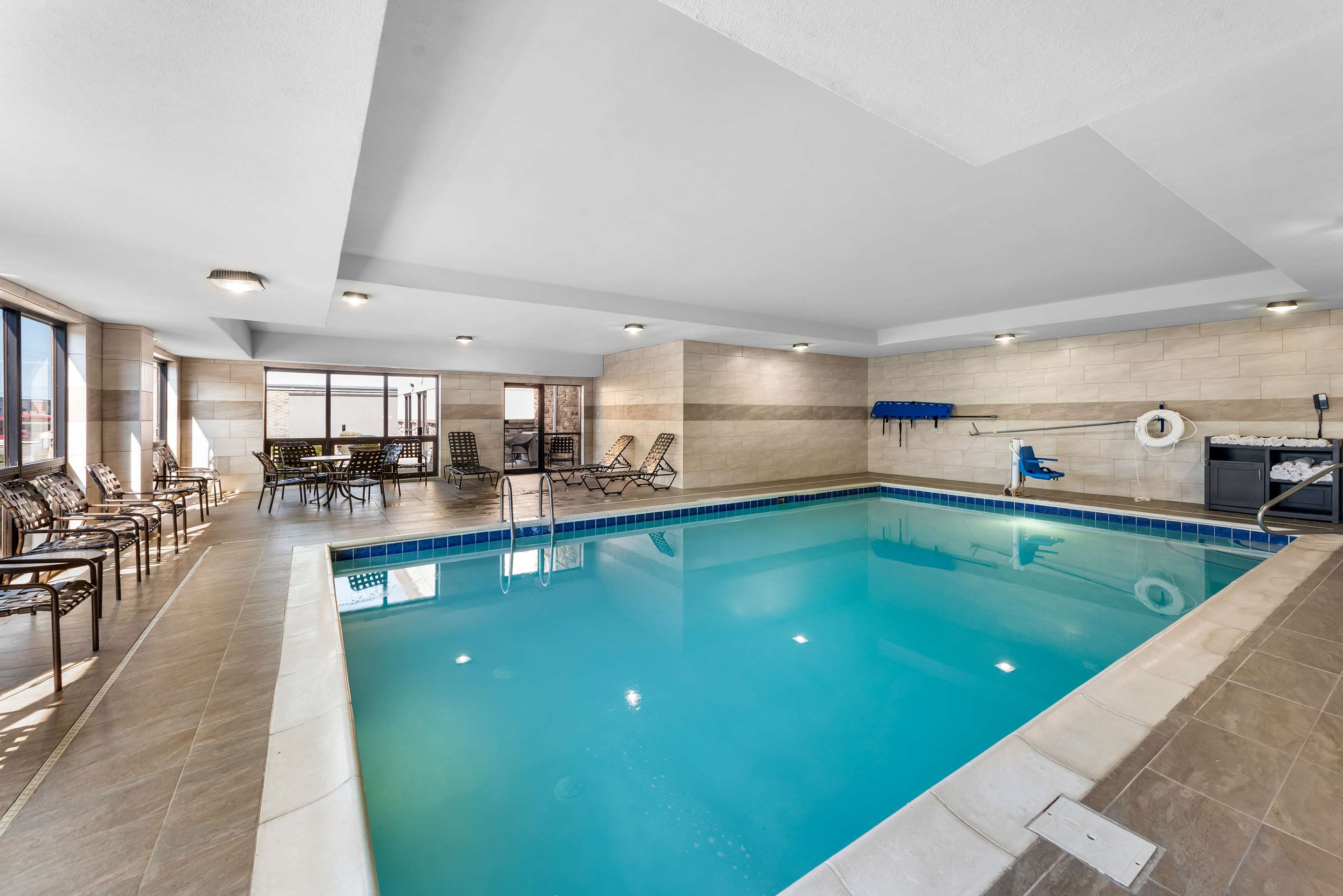 Pool | Hampton Inn Dayton/Huber Heights
