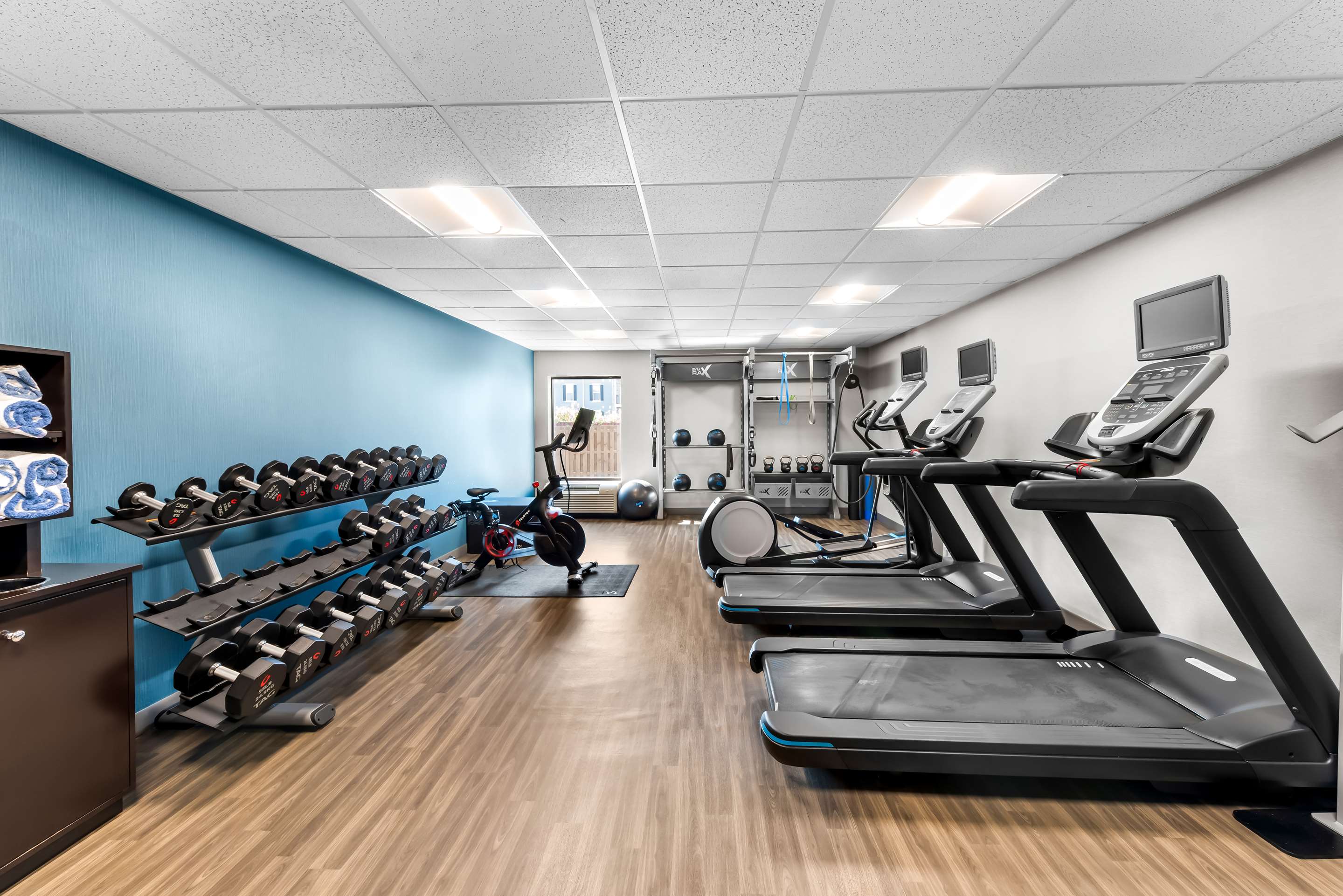Health club fitness center gym | Hampton Inn Dayton/Huber Heights
