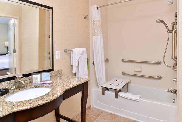  - Hampton Inn Mall Dayton - I-75, Exit 44