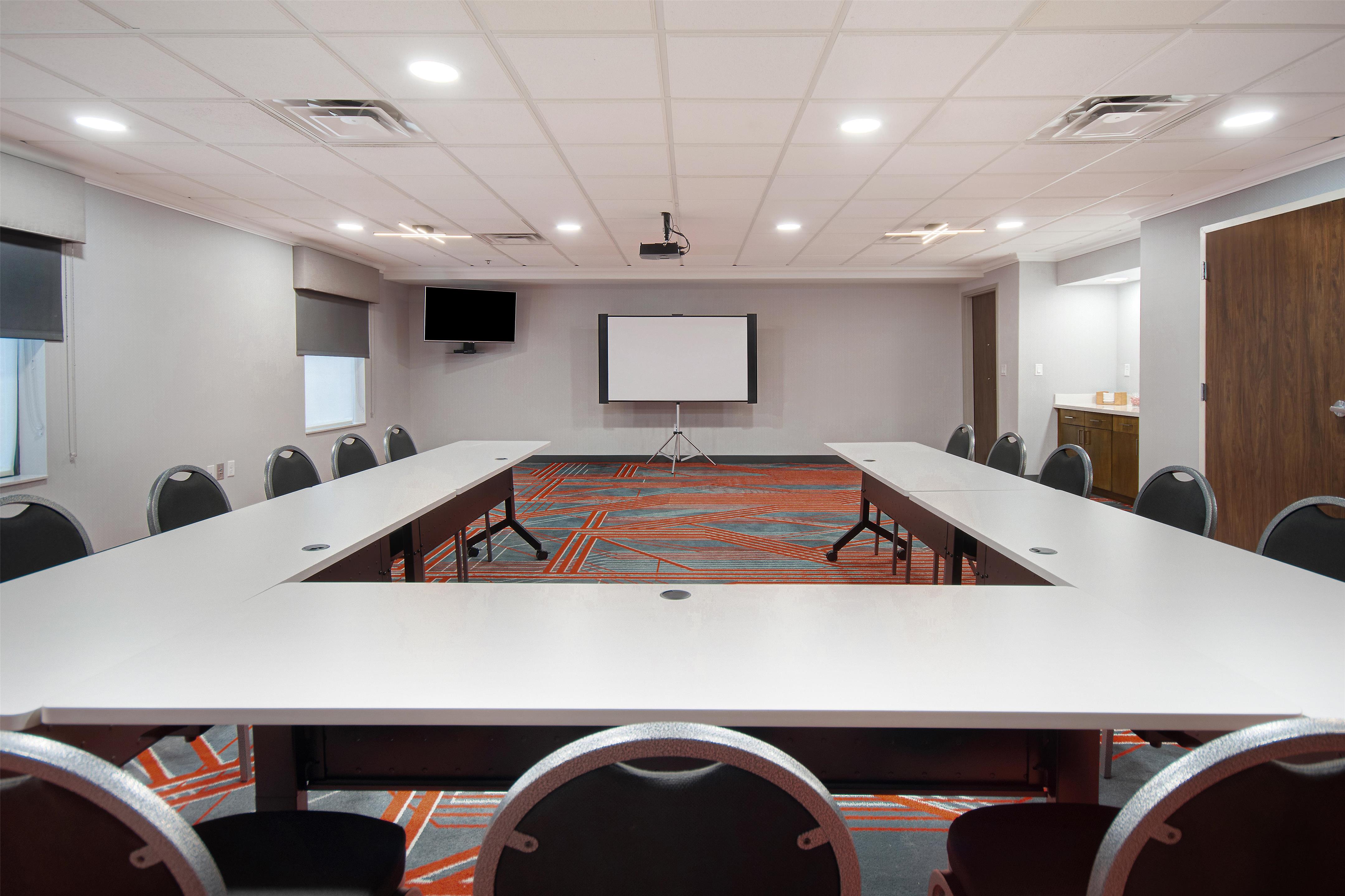 Meeting Room | Hampton Inn & Suites Dayton - Vandalia
