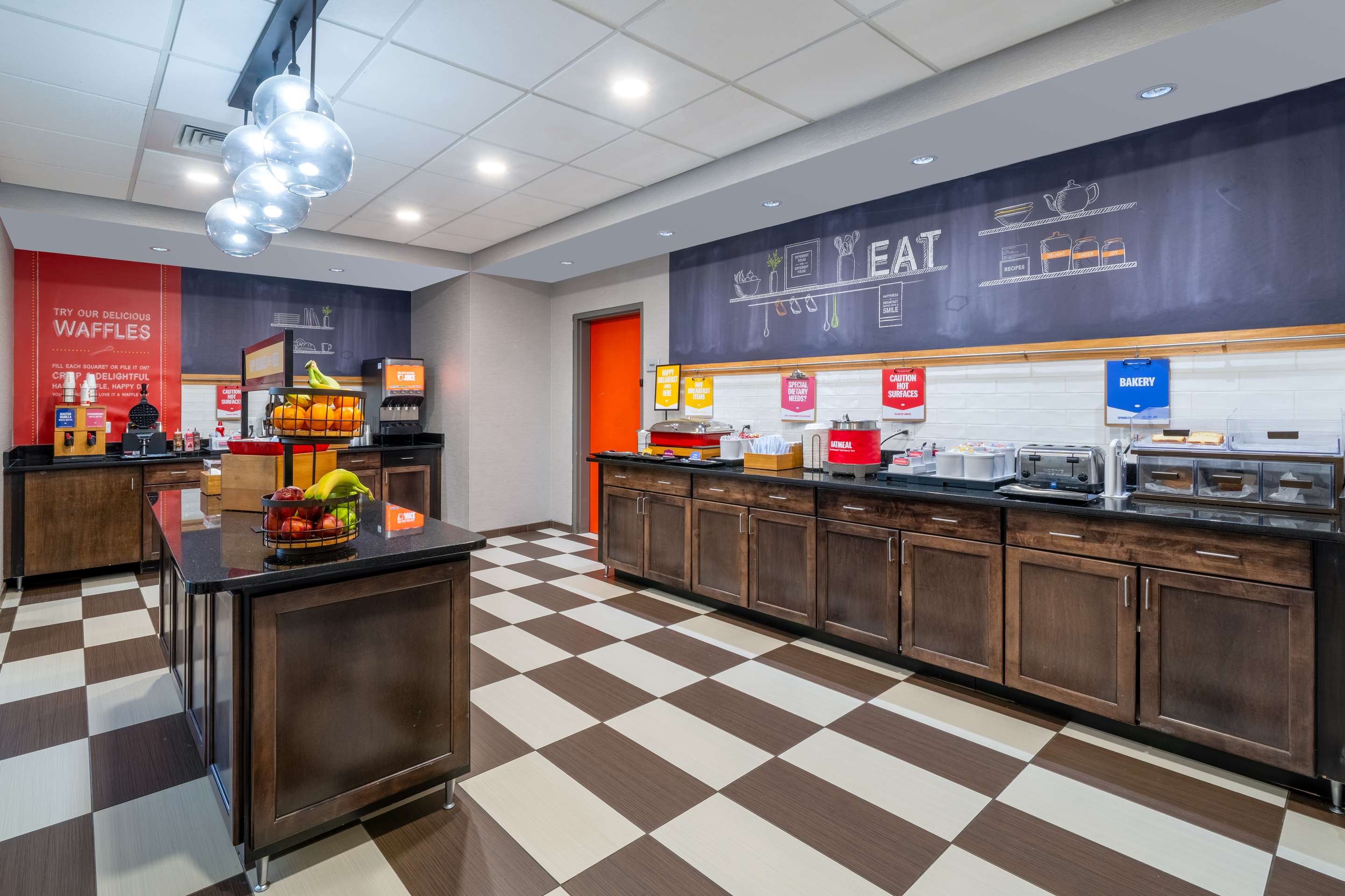 Breakfast Area | Hampton Inn Dahlgren