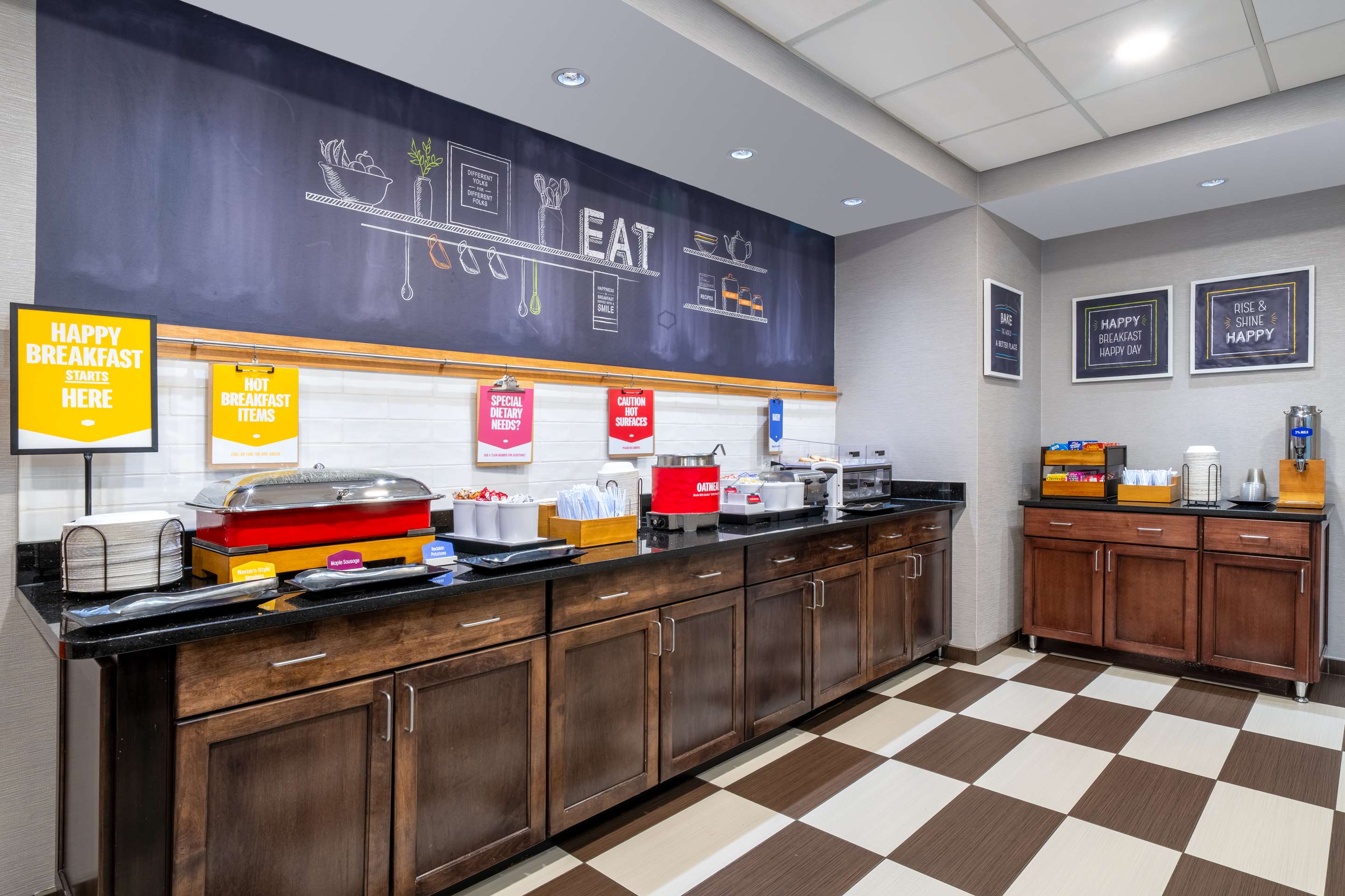 Restaurant | Hampton Inn Dahlgren