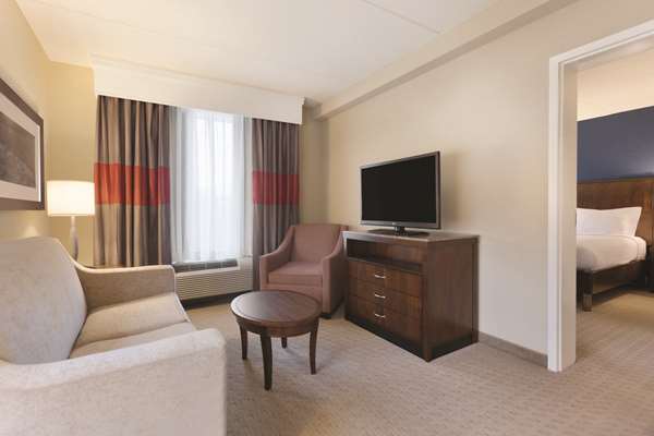 - Hilton Garden Inn Falls Church - I-66, Exit 66
