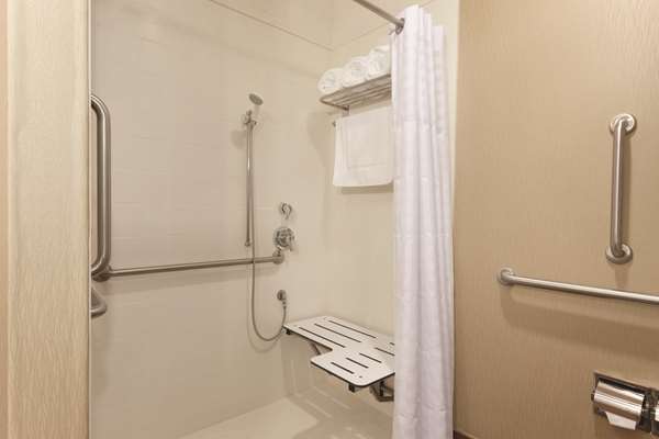  - Hilton Garden Inn Falls Church - I-66, Exit 66