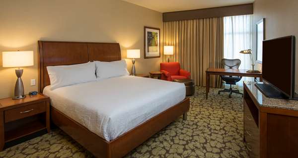  - Hilton Garden Inn Alexandria - I-95 & I-495, Exit 176B