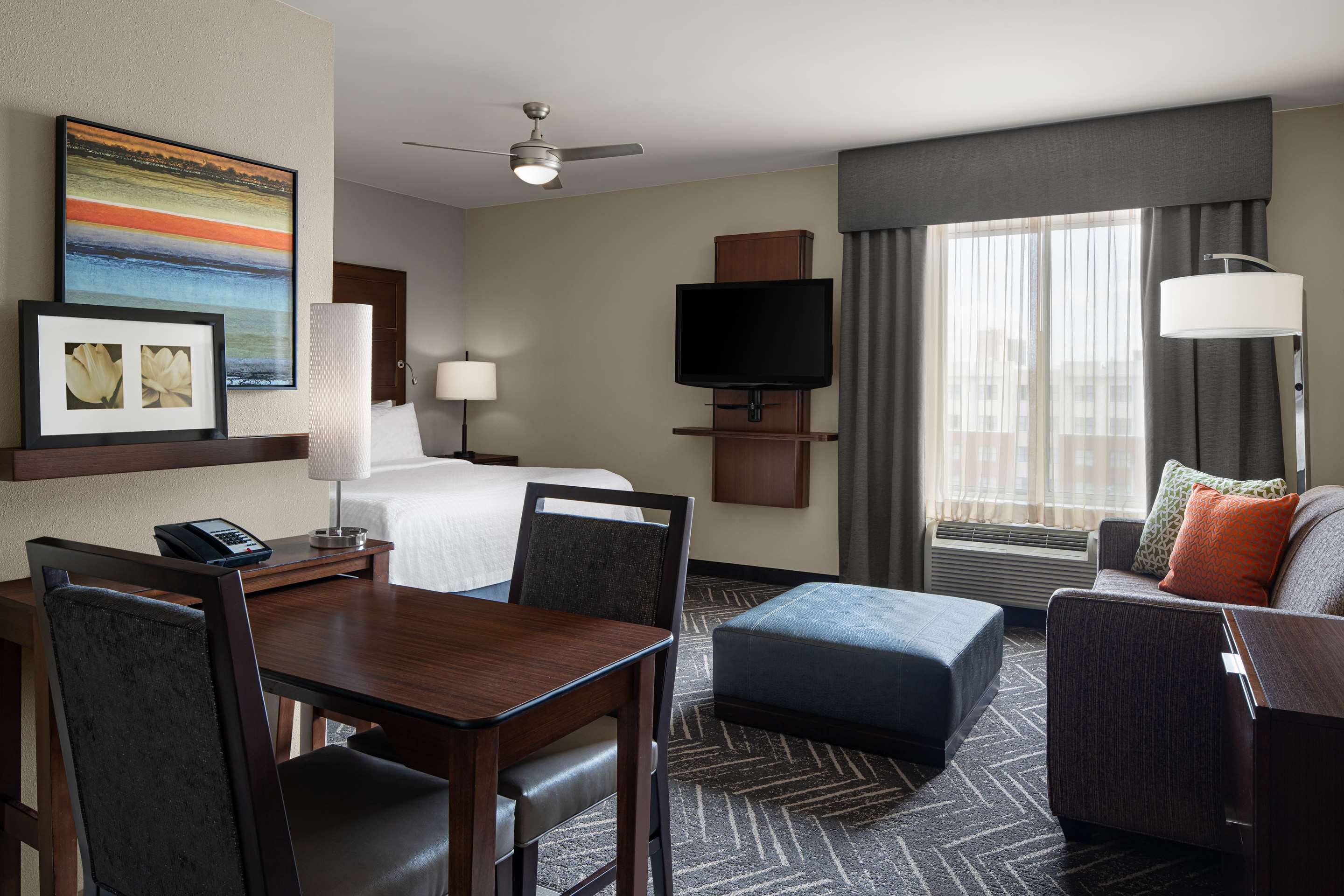Guest room