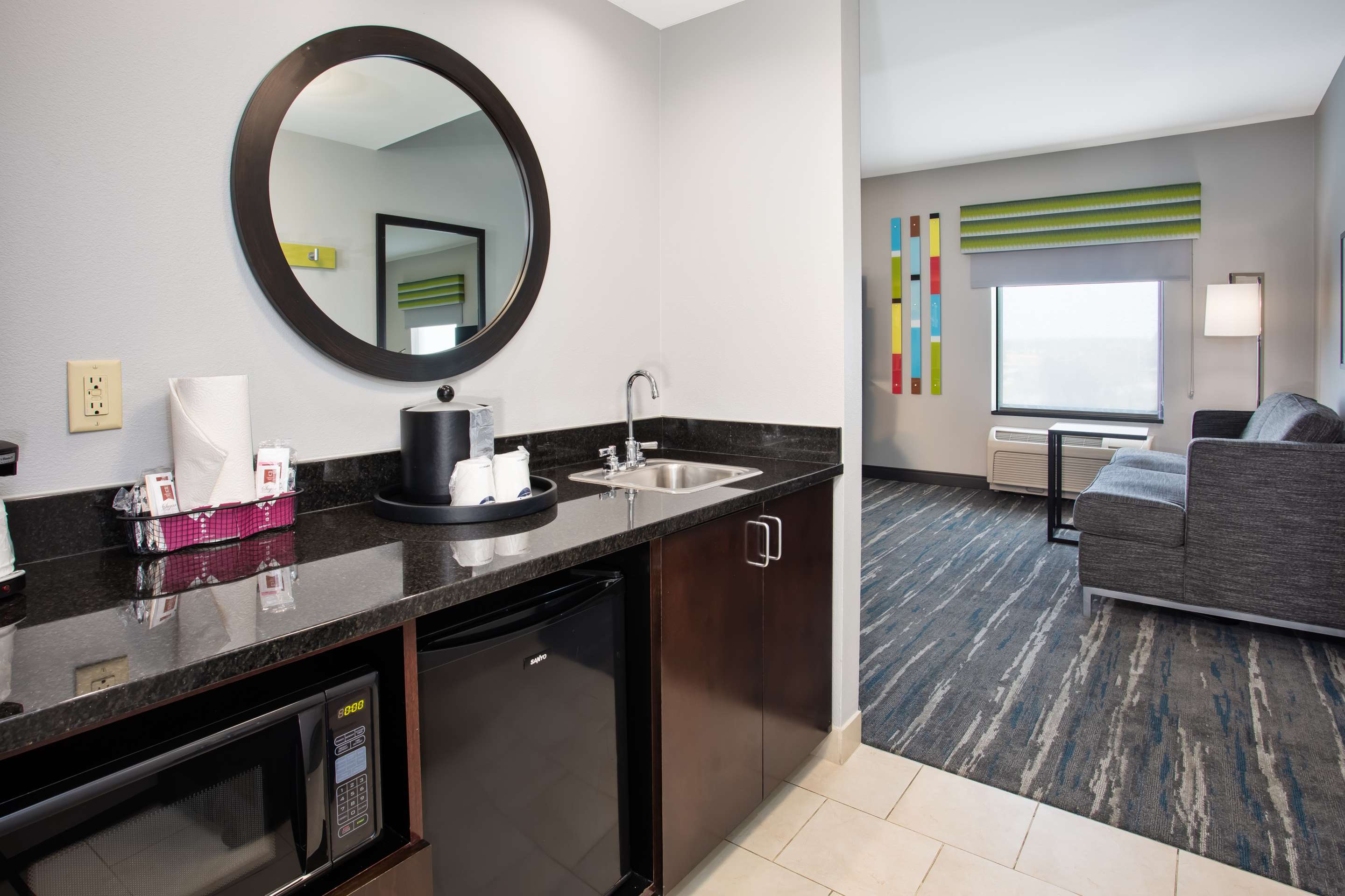 Guest room