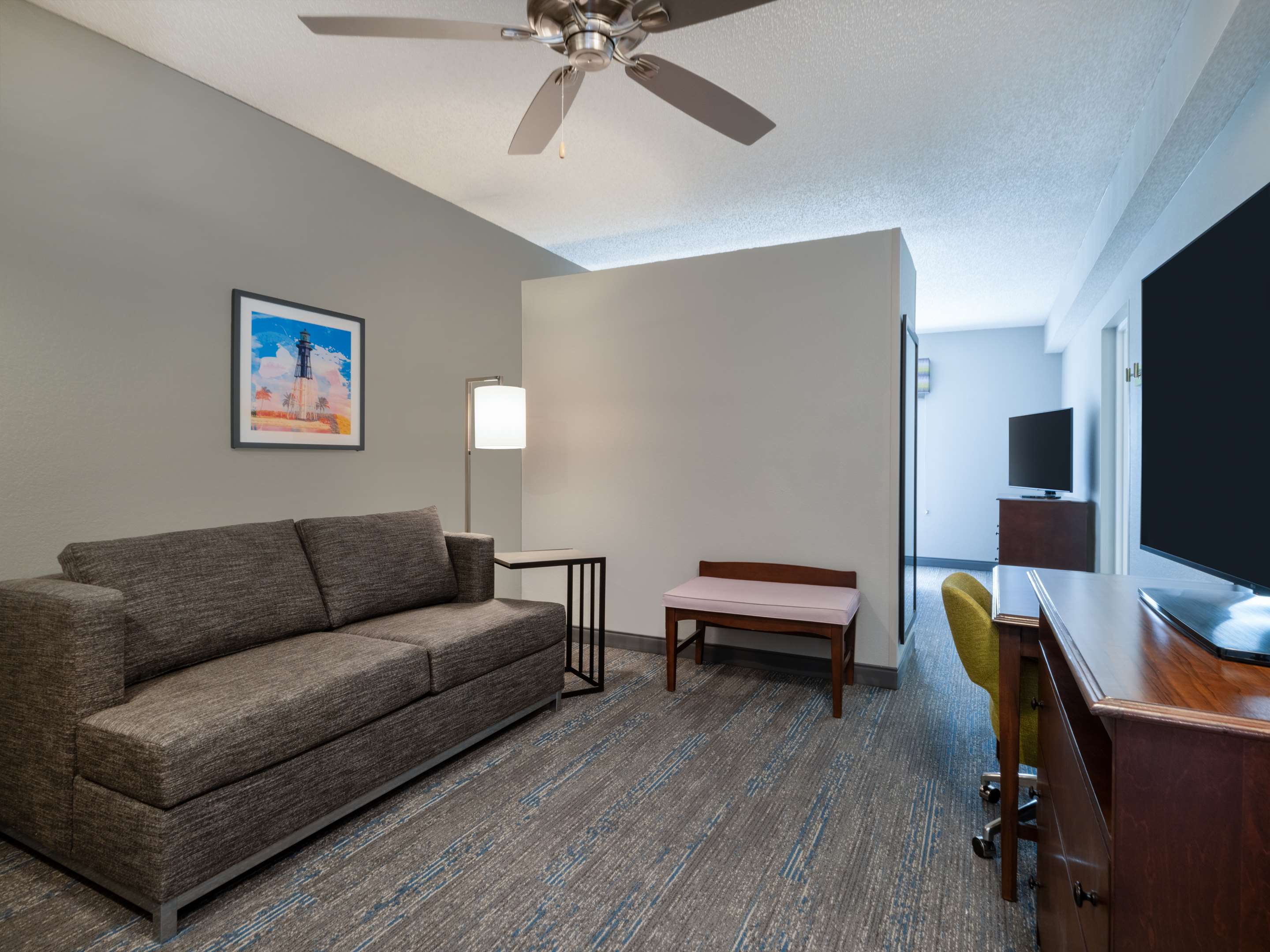 Guest room