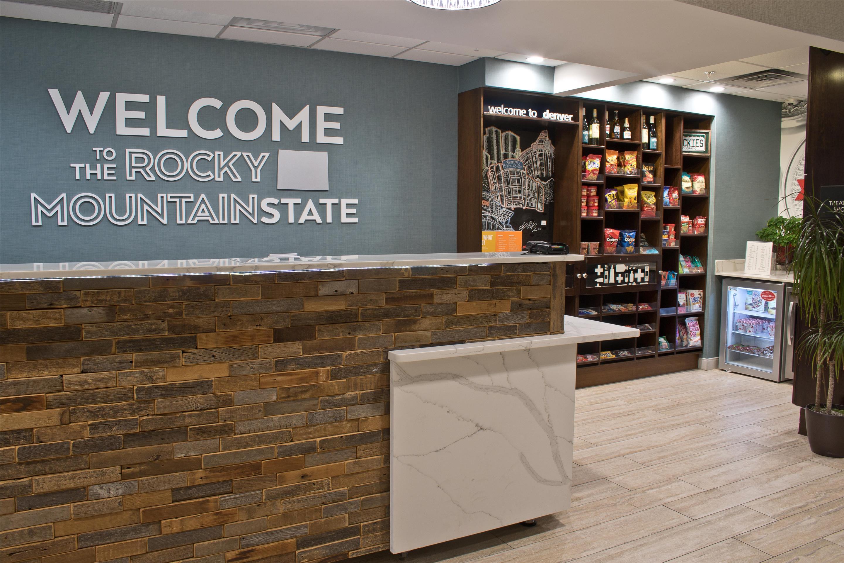 Reception | Hampton Inn & Suites Denver-Speer Boulevard