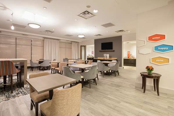 Amenities - Hampton Inn & Suites Downtown Denver