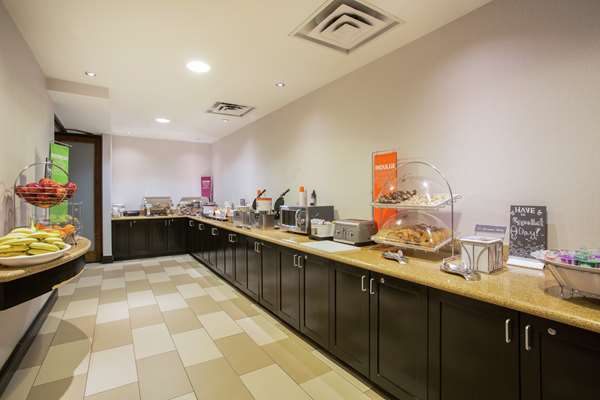 Amenities - Hampton Inn & Suites Downtown Denver
