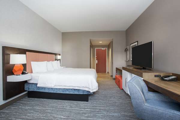  - Hampton Inn & Suites Downtown Denver